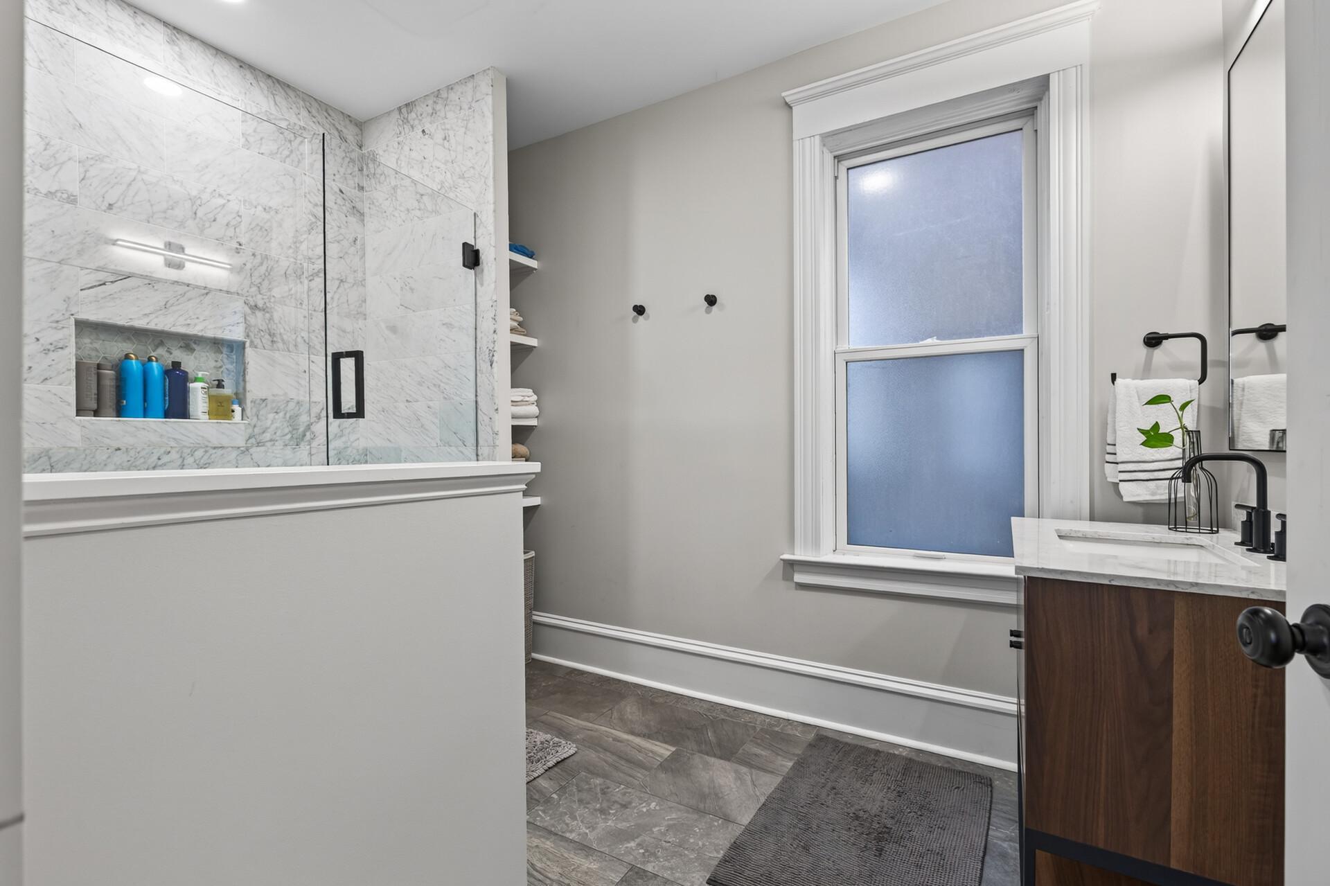 419 2nd Street Ne Property Photo 7