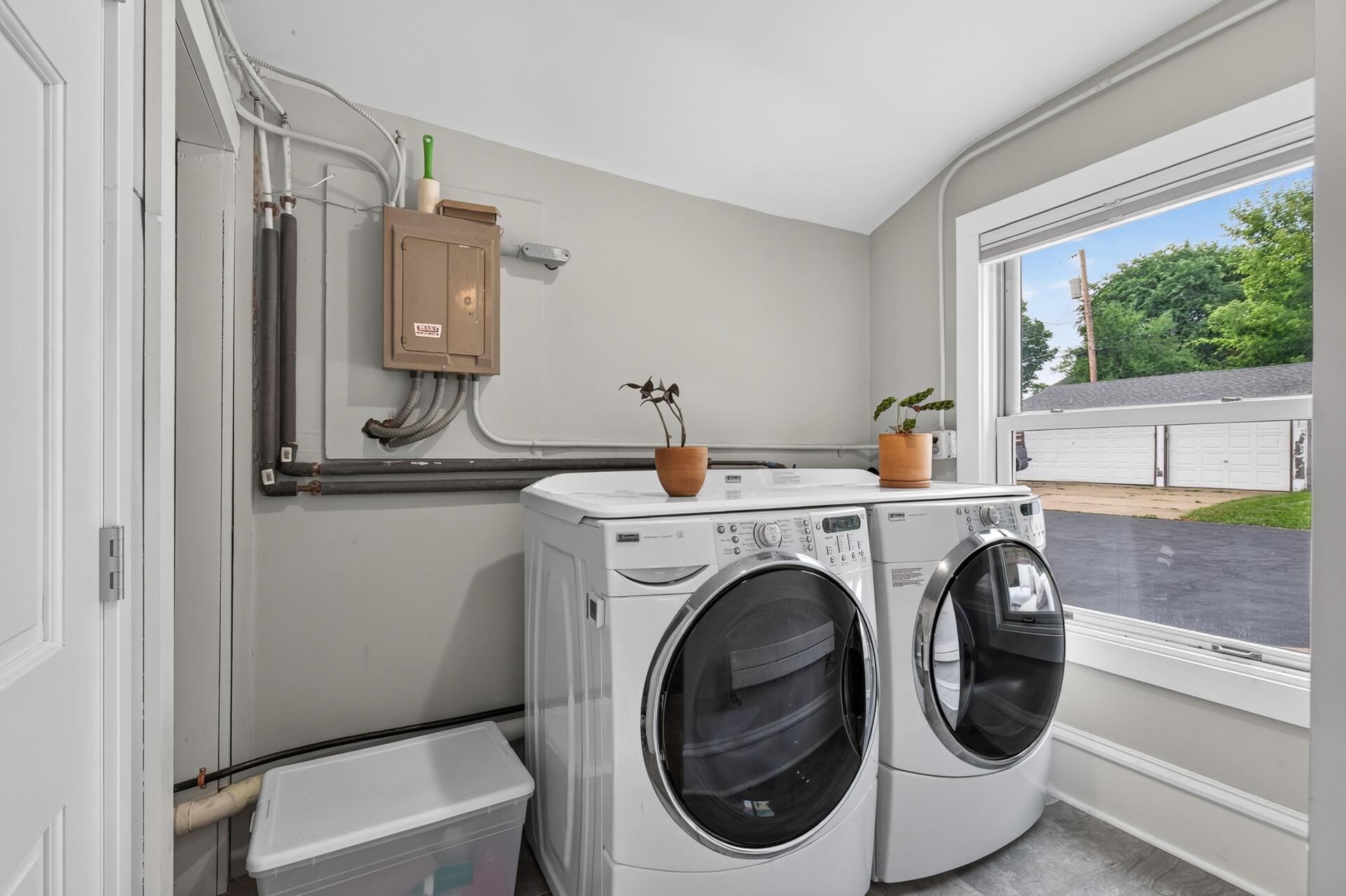 419 2nd Street Ne Property Photo 20