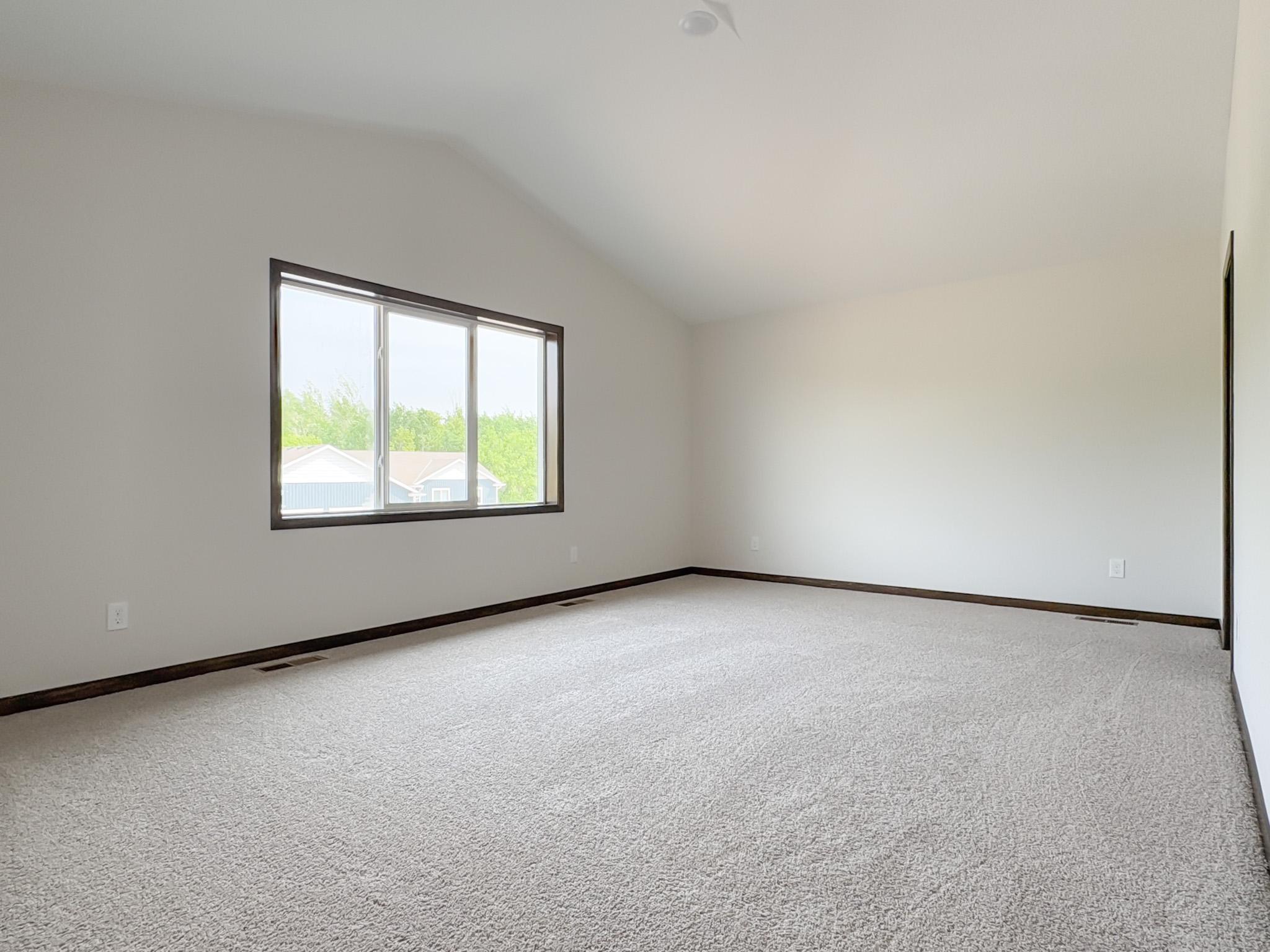 8695 90th Avenue Property Photo 7