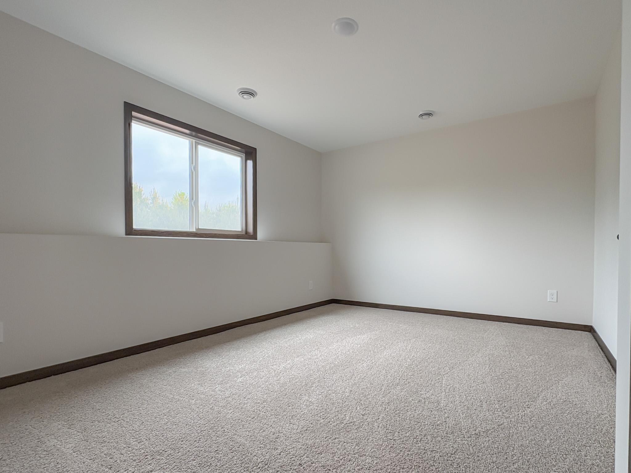 8695 90th Avenue Property Photo 11