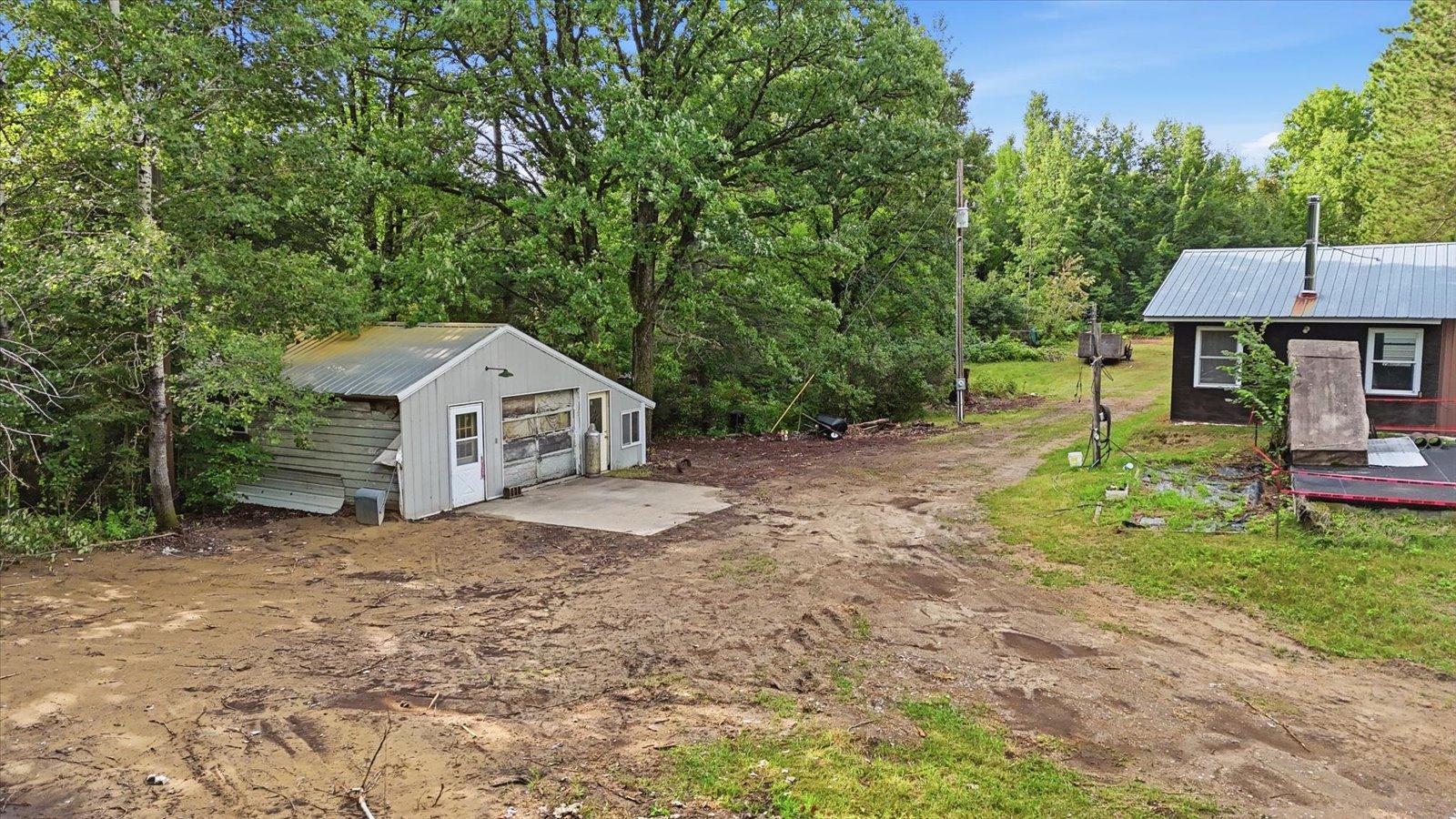 27679 Splithand Road Property Photo 20