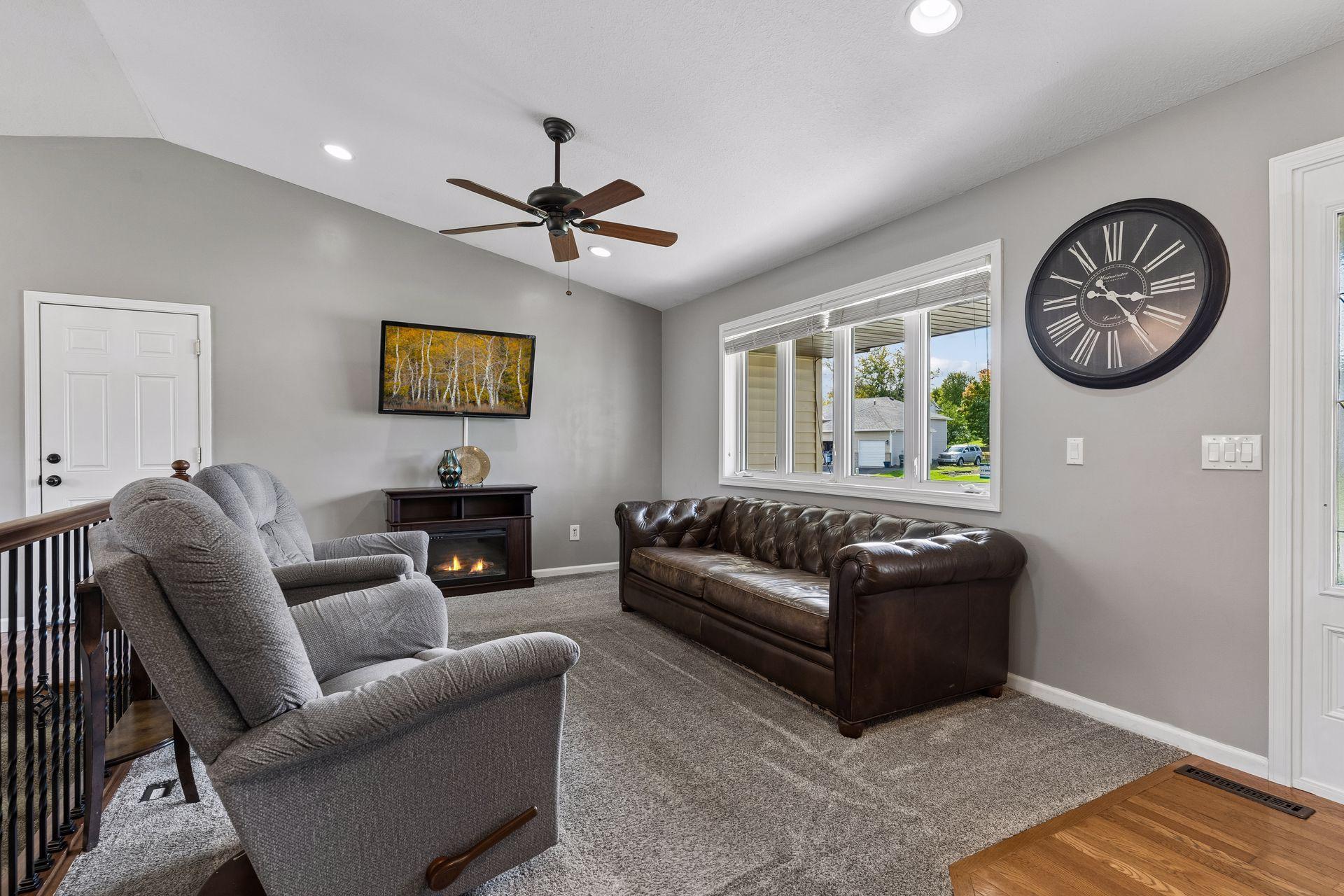 17308 Glencoe Avenue Property Photo 5