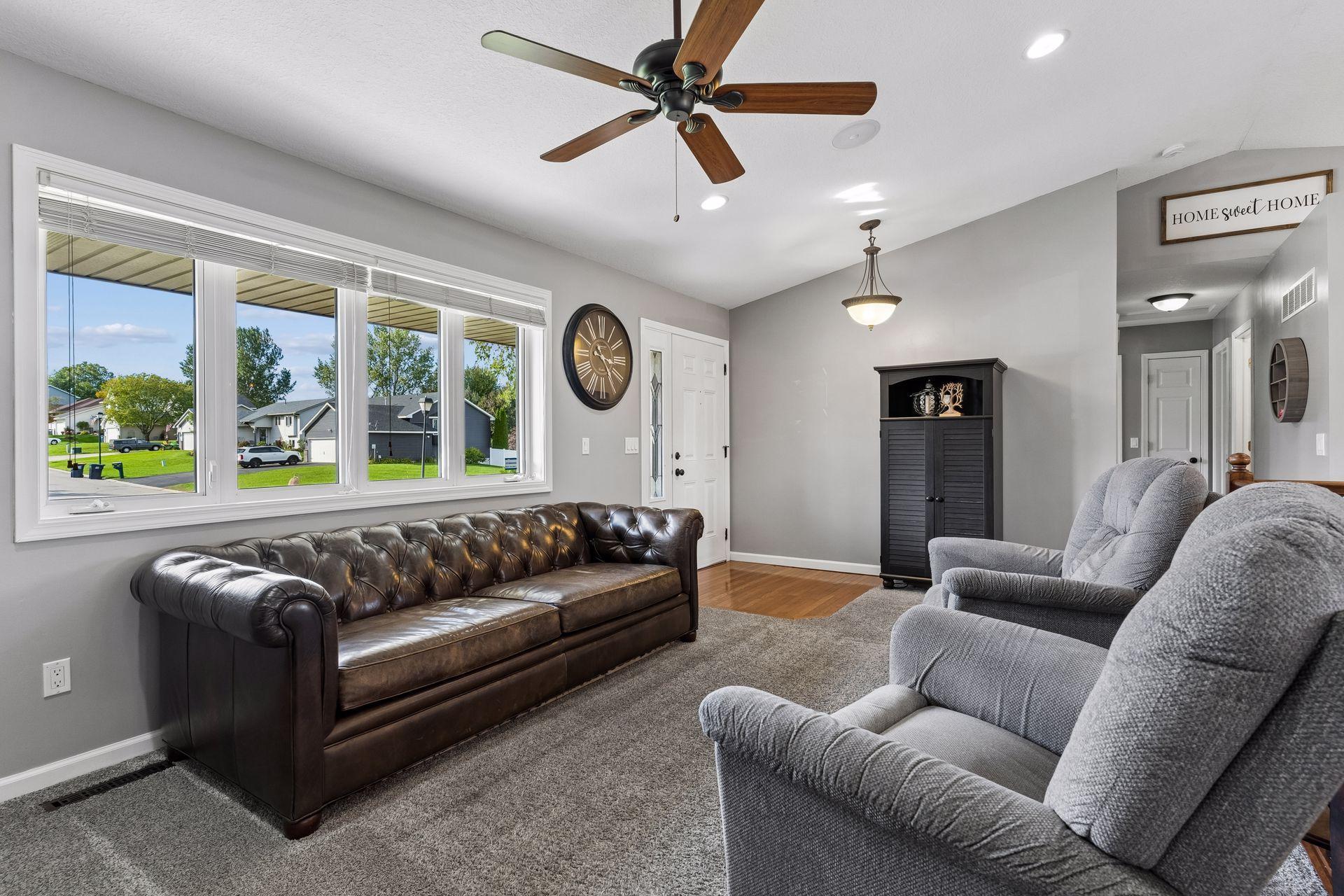 17308 Glencoe Avenue Property Photo 6