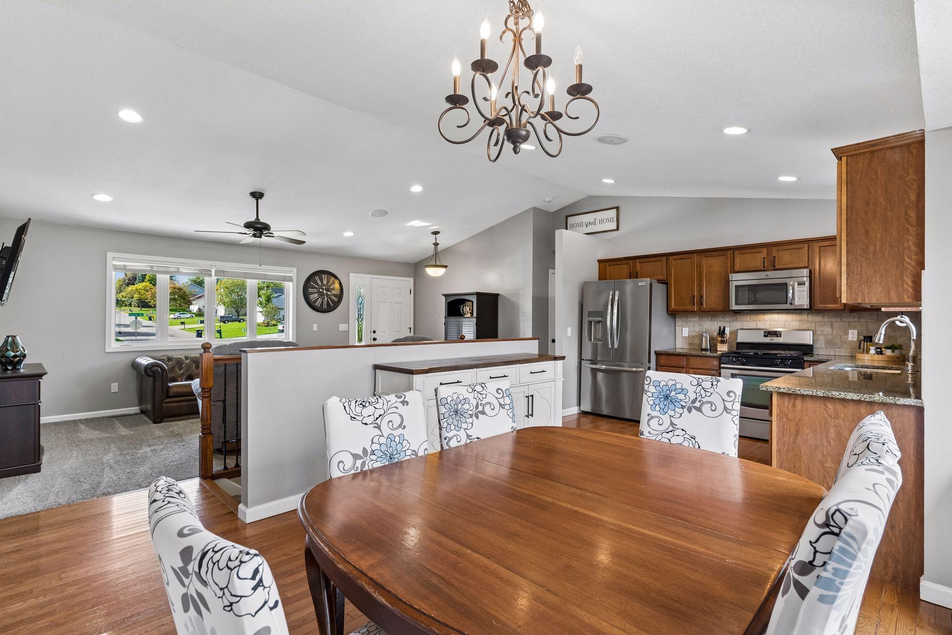 17308 Glencoe Avenue Property Photo 14