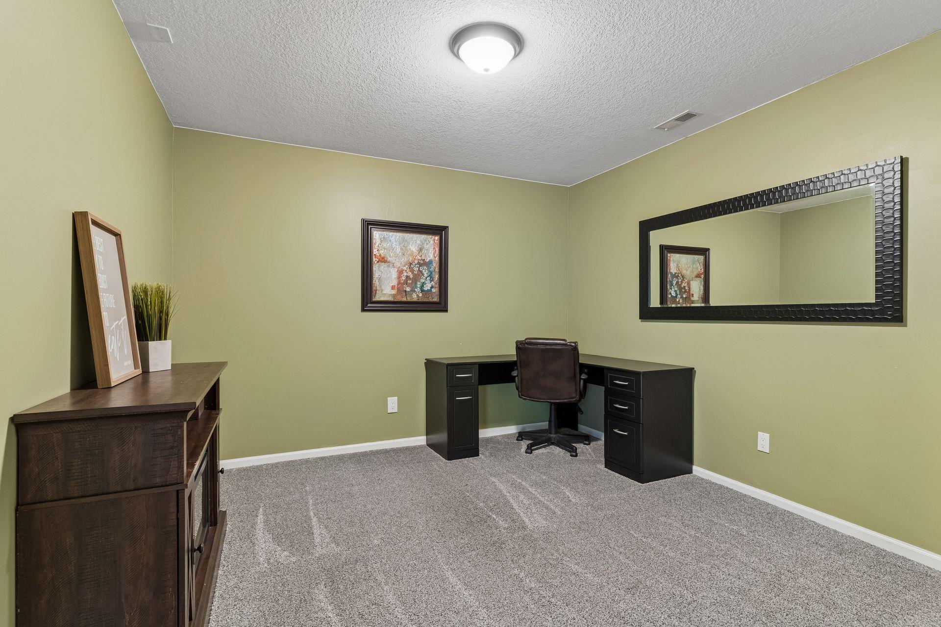17308 Glencoe Avenue Property Photo 31