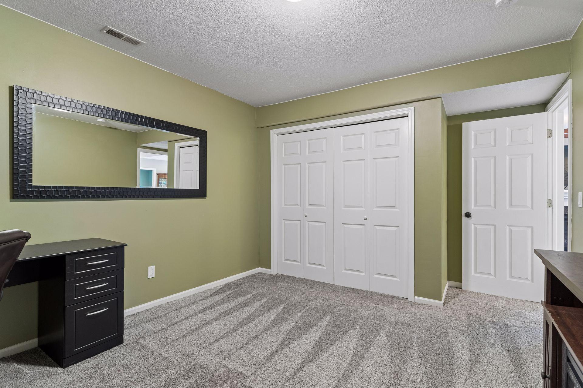 17308 Glencoe Avenue Property Photo 32