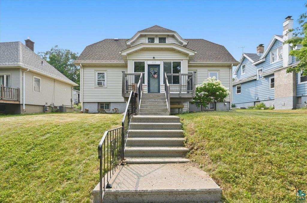 629 Spear Avenue Property Photo 1
