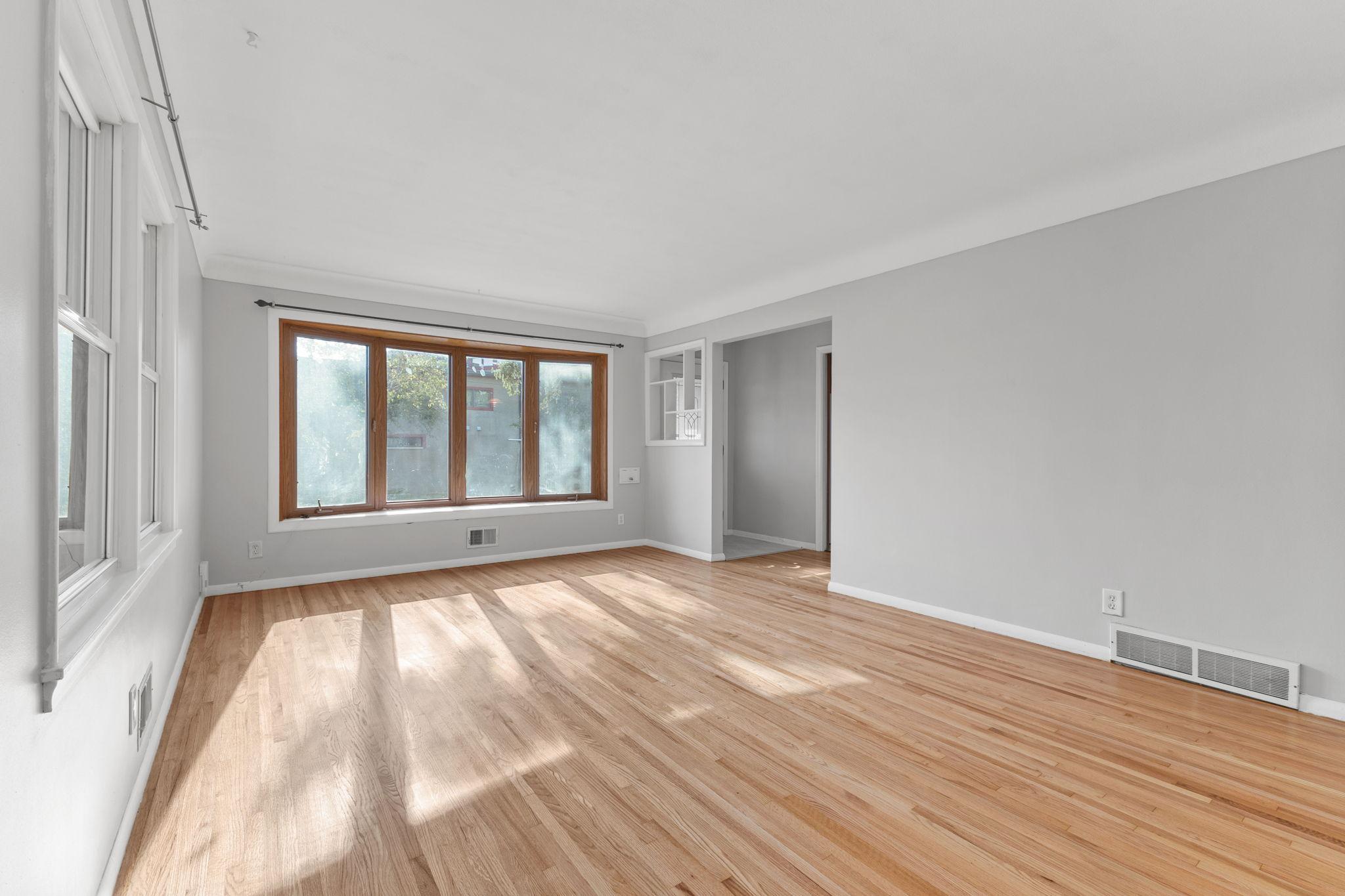 5212 47th Avenue S Property Photo 2