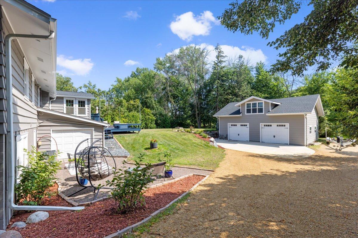 13529 Larkin Drive Property Photo 7