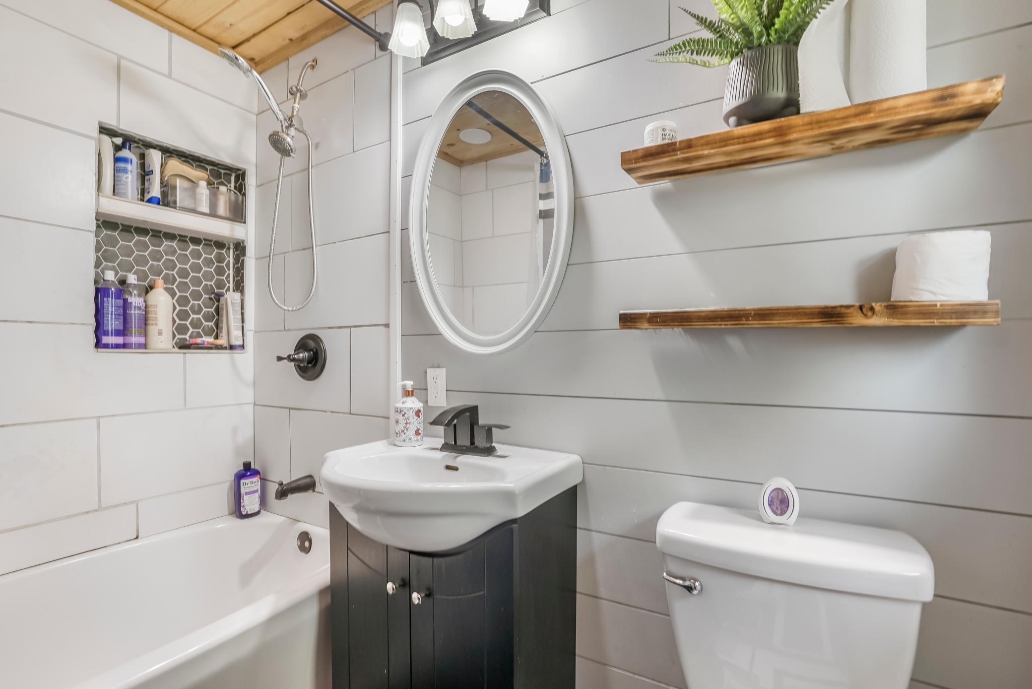 2477 Brenner Avenue E Property Photo 16