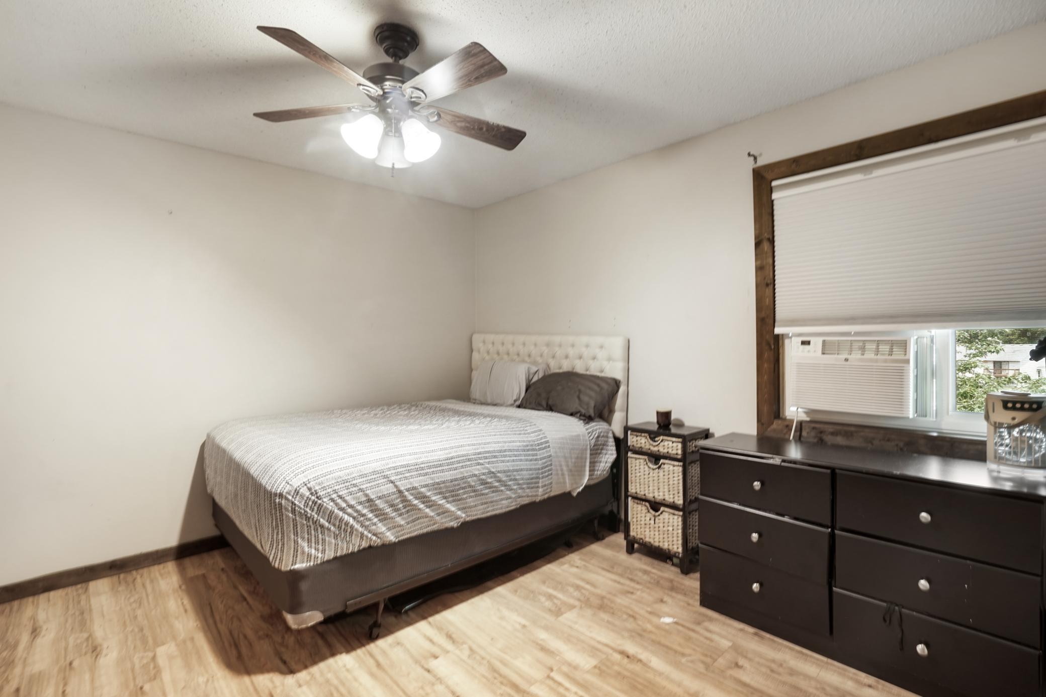 2477 Brenner Avenue E Property Photo 21