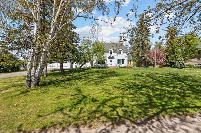 415 Bluff Avenue Property Photo 9