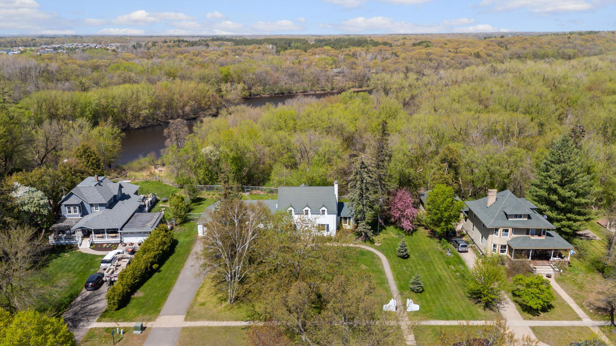 415 Bluff Avenue Property Photo 14