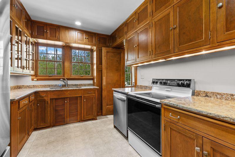 415 Bluff Avenue Property Photo 26