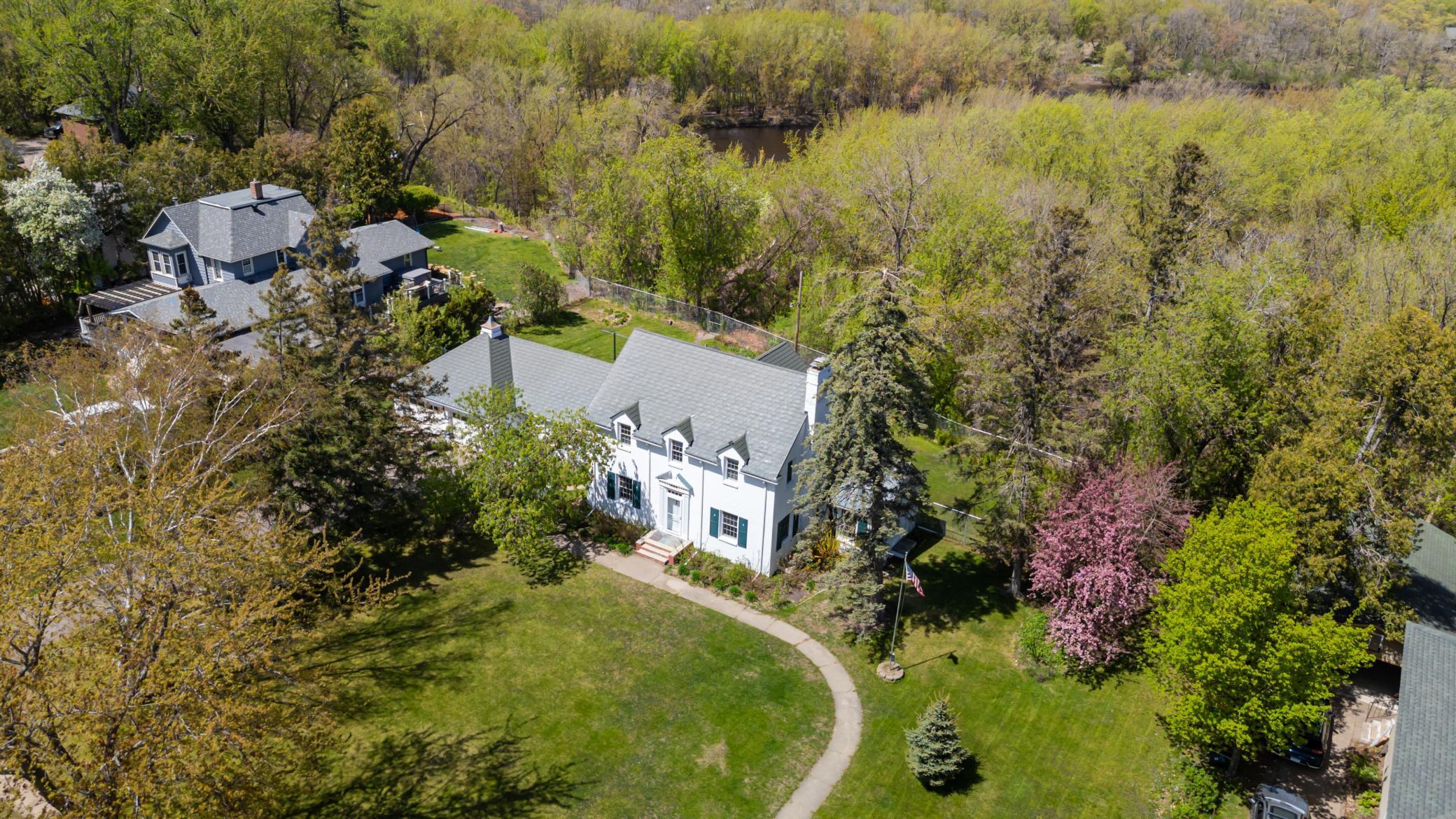 415 Bluff Avenue Property Photo 60