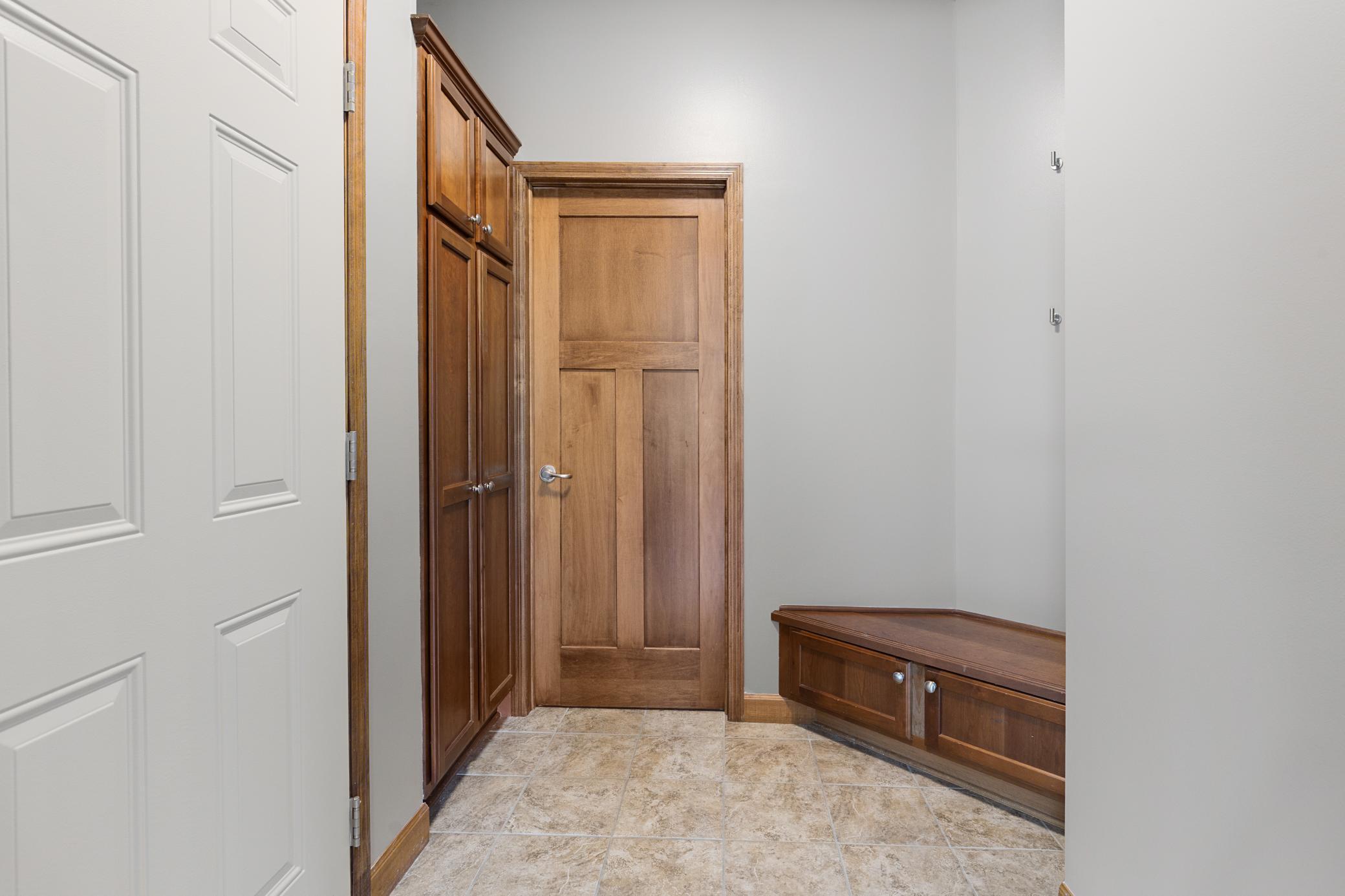 1752 Carriage Drive Property Photo 19