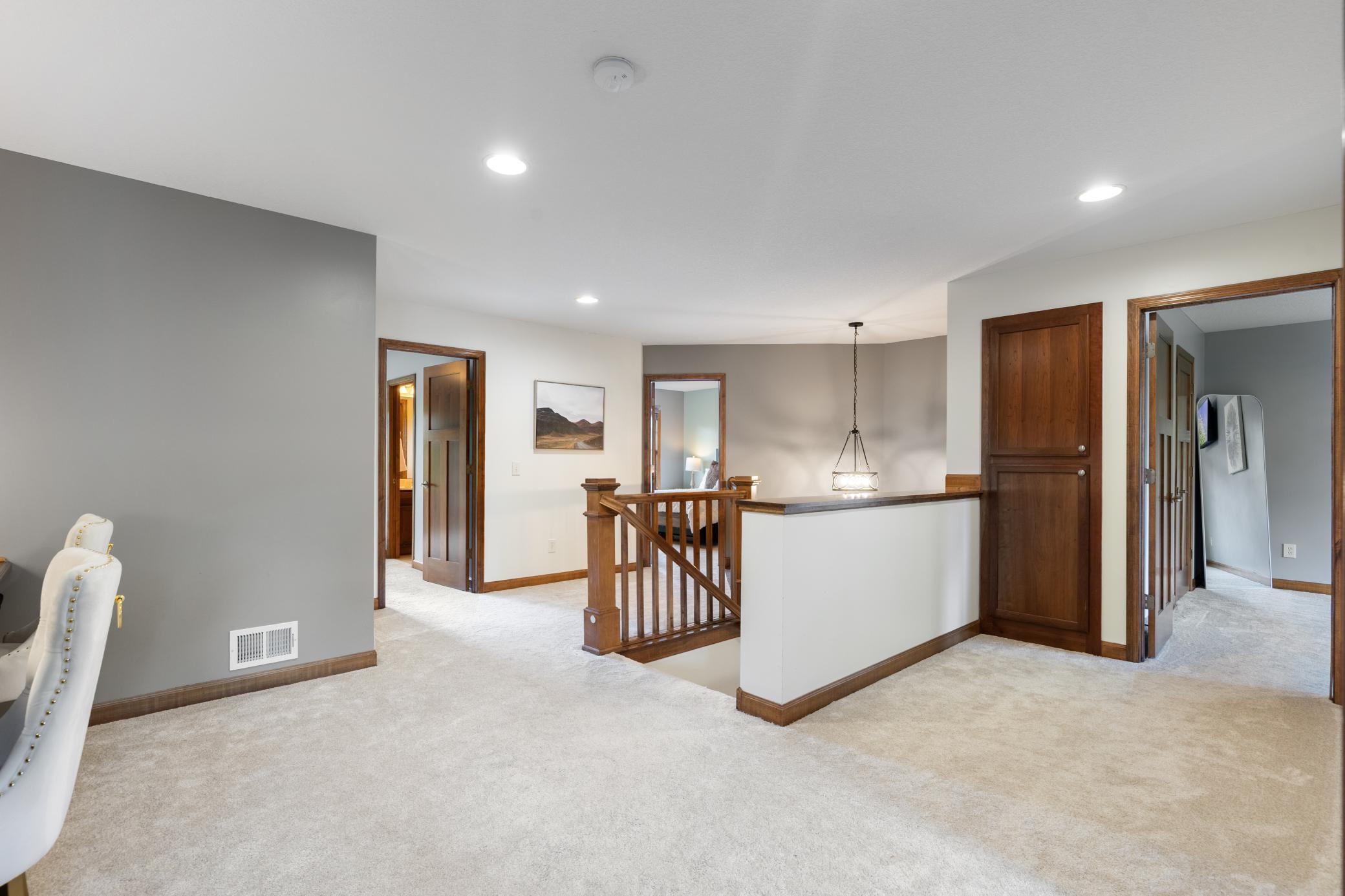1752 Carriage Drive Property Photo 20