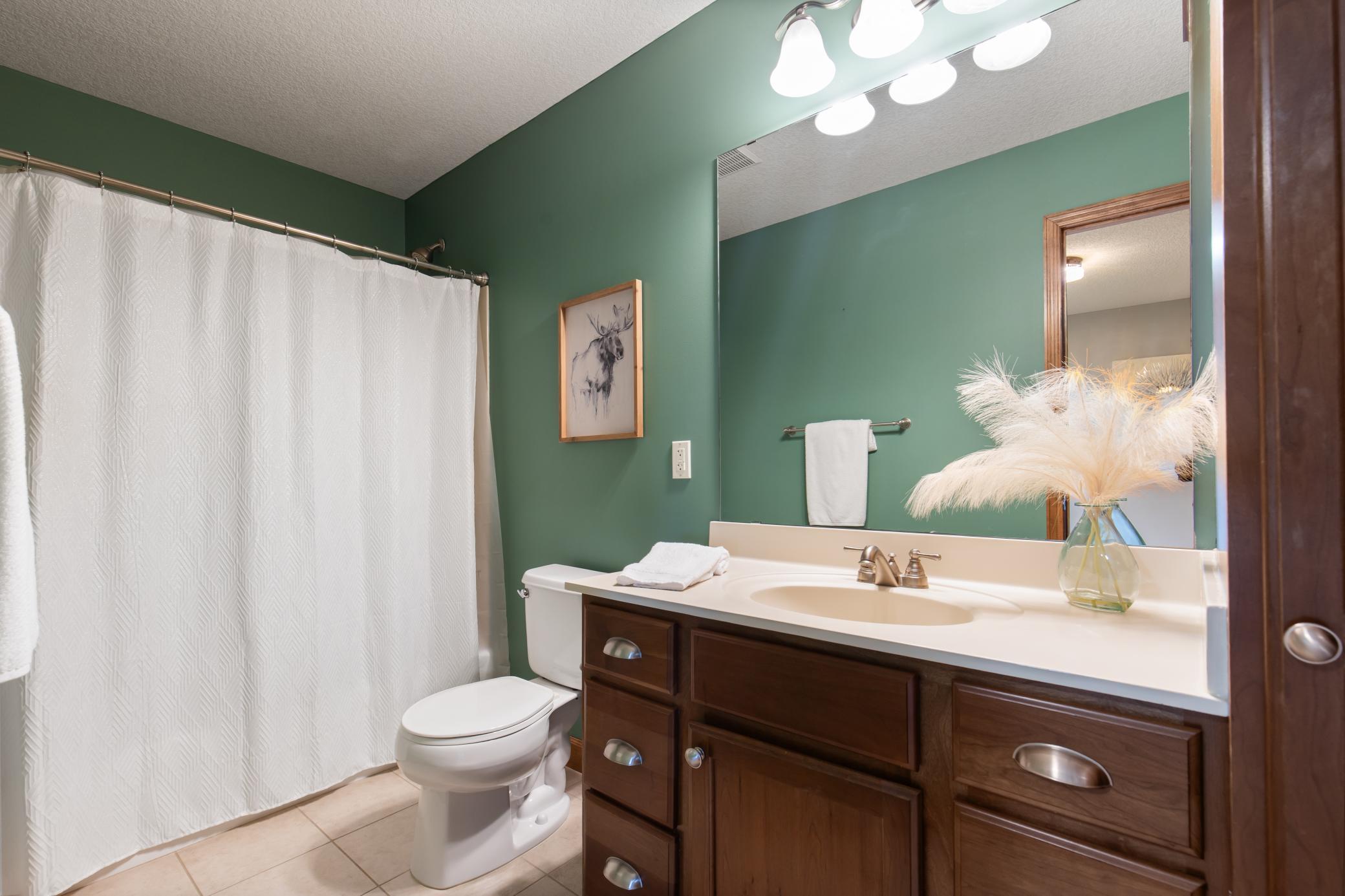 1752 Carriage Drive Property Photo 28