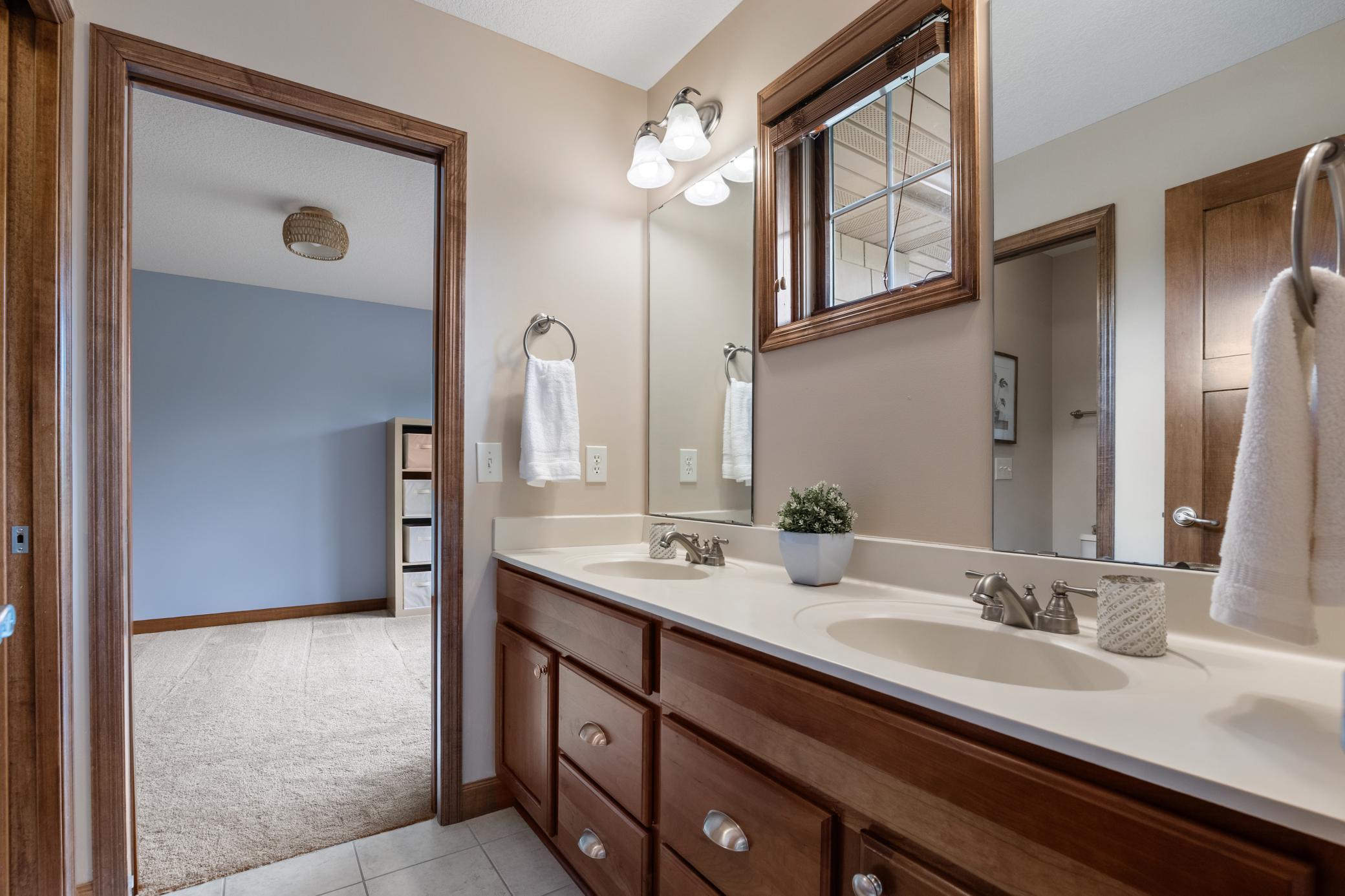 1752 Carriage Drive Property Photo 32