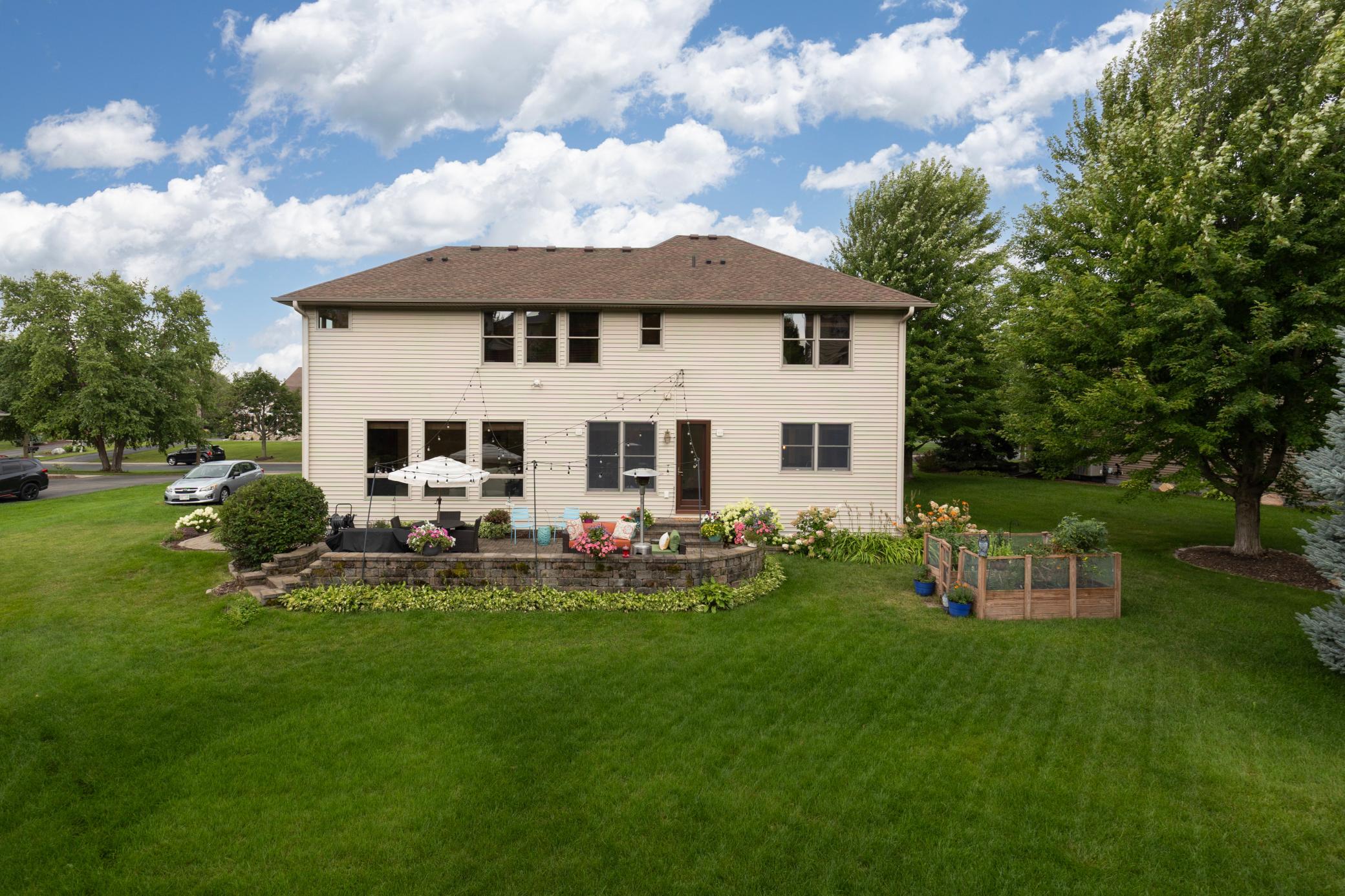 1752 Carriage Drive Property Photo 43