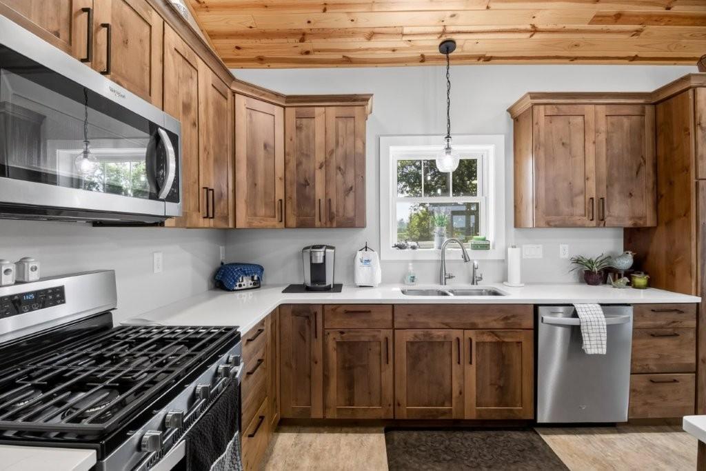 34081 390th Street Property Photo 15