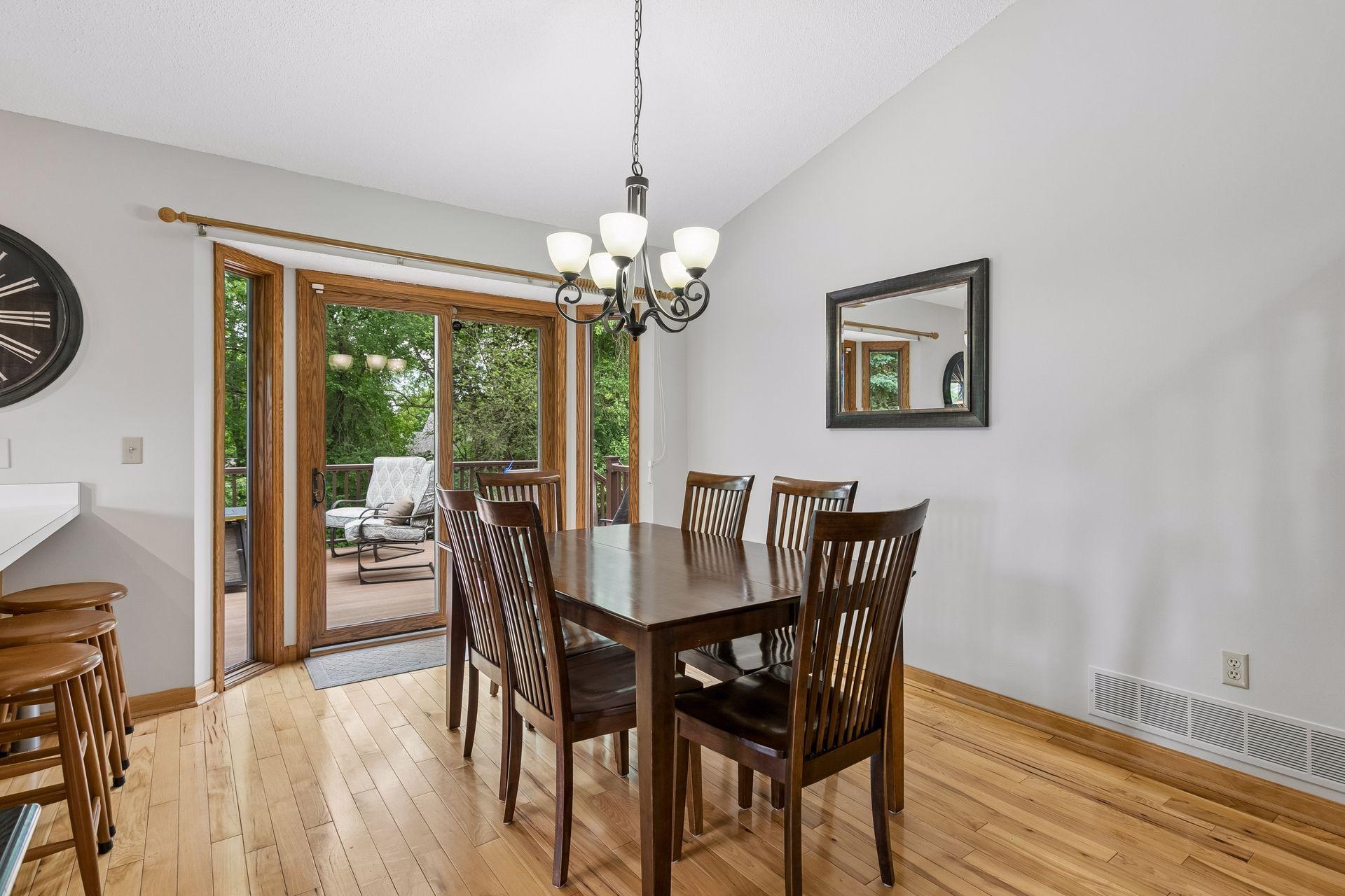 14835 Natchez Avenue Property Photo 10