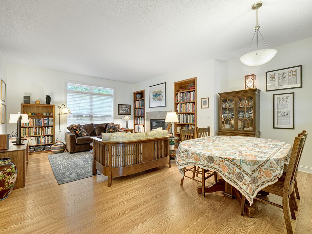 406 Duke Street Property Photo 5