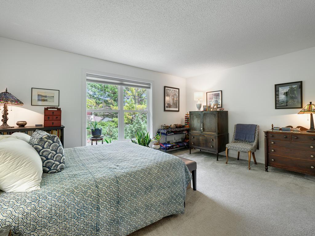 406 Duke Street Property Photo 14