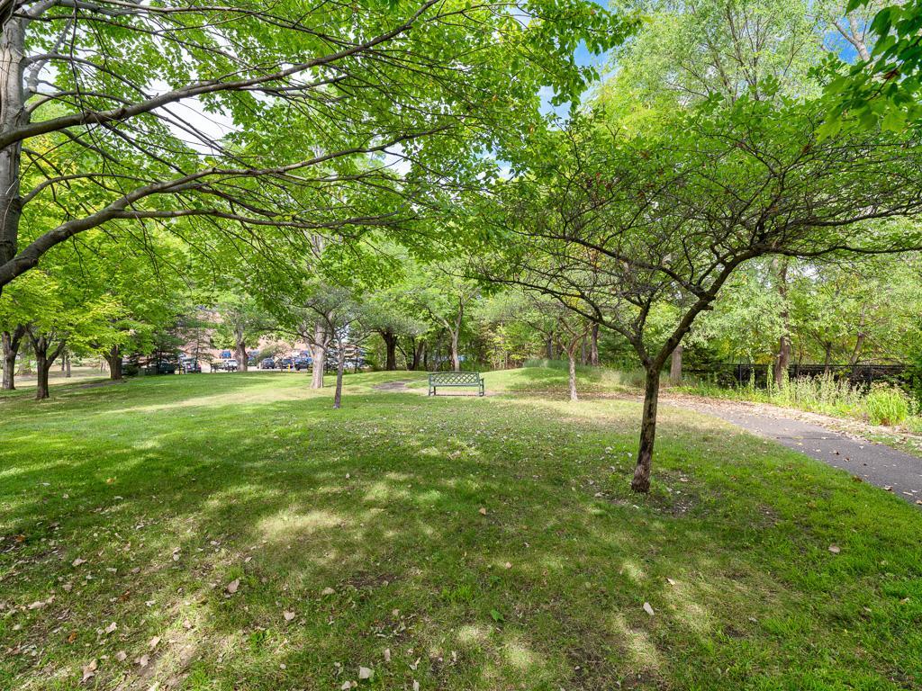 406 Duke Street Property Photo 26