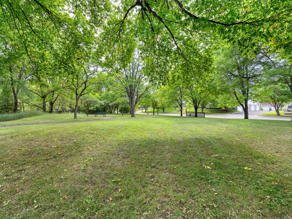 406 Duke Street Property Photo 27