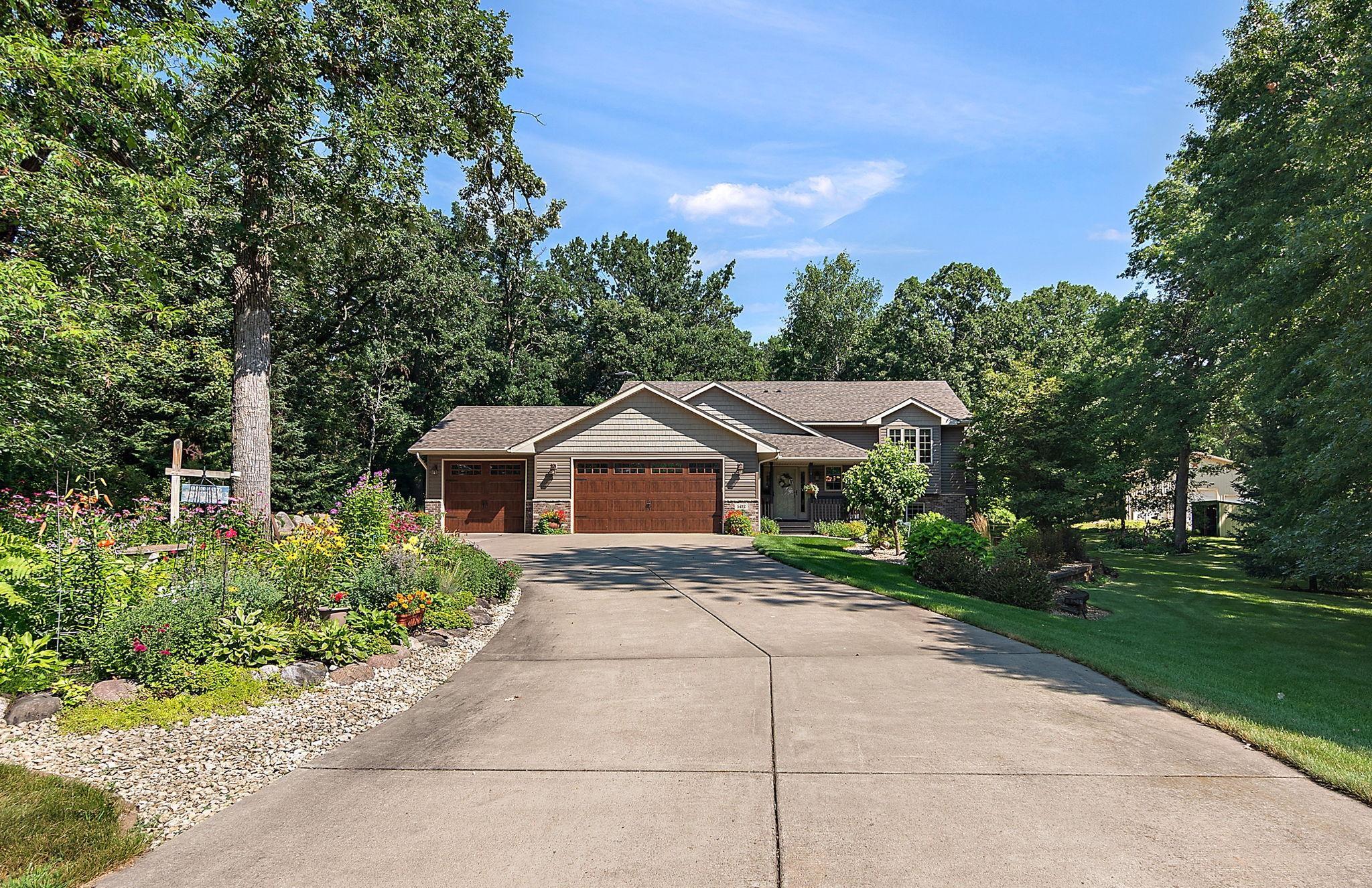 5712 Aspen Road Property Photo 4