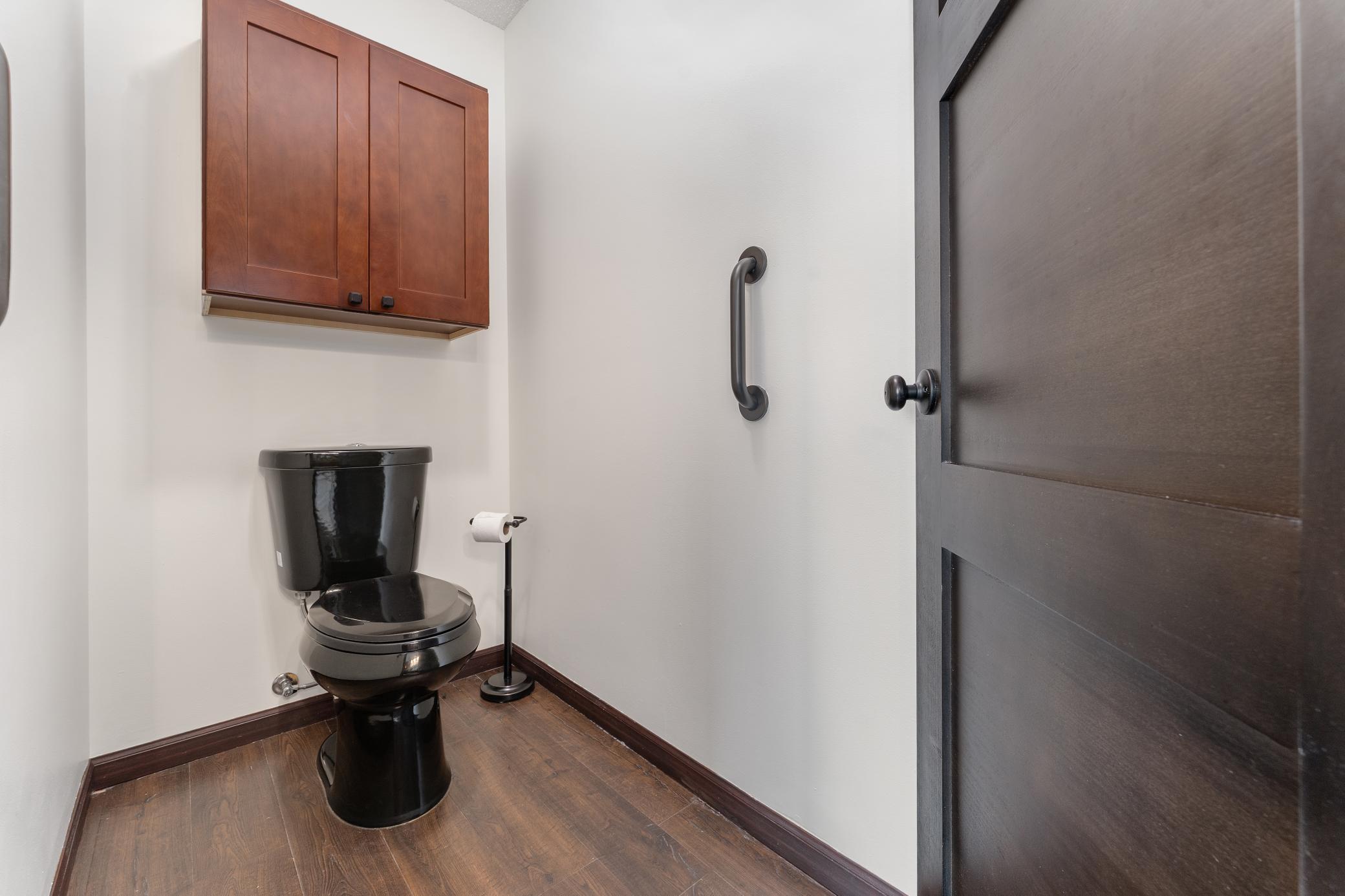 1517 Deerwood Bend Property Photo 40