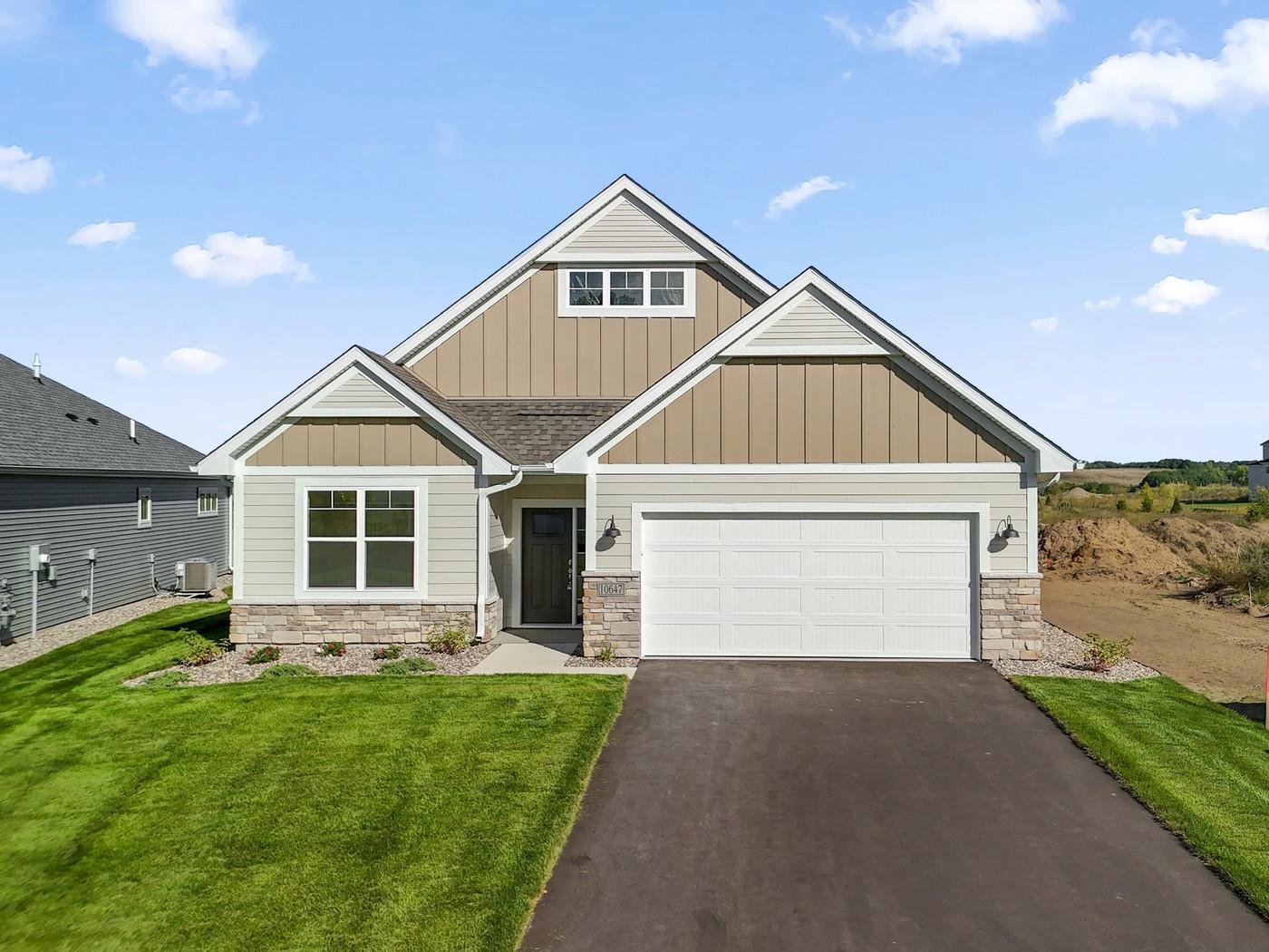 10647 Mississippi Dunes Trail S Property Photo 1