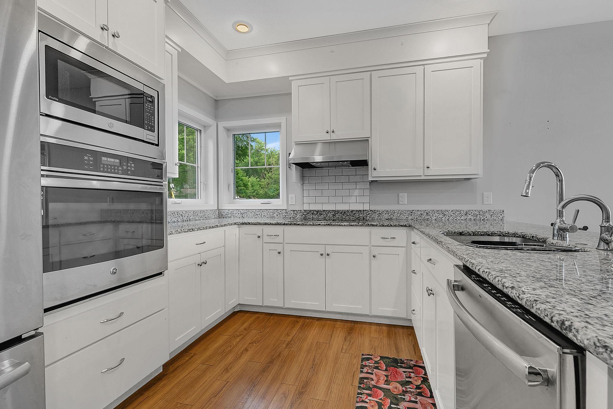 28471 Cliffwood Road Property Photo 8