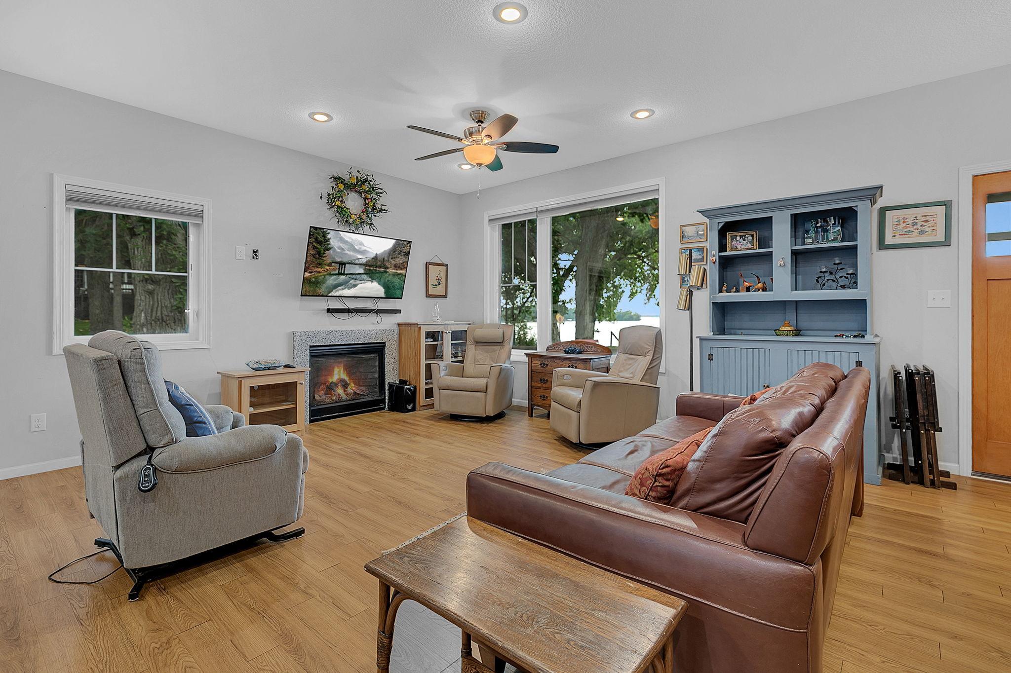 28471 Cliffwood Road Property Photo 10