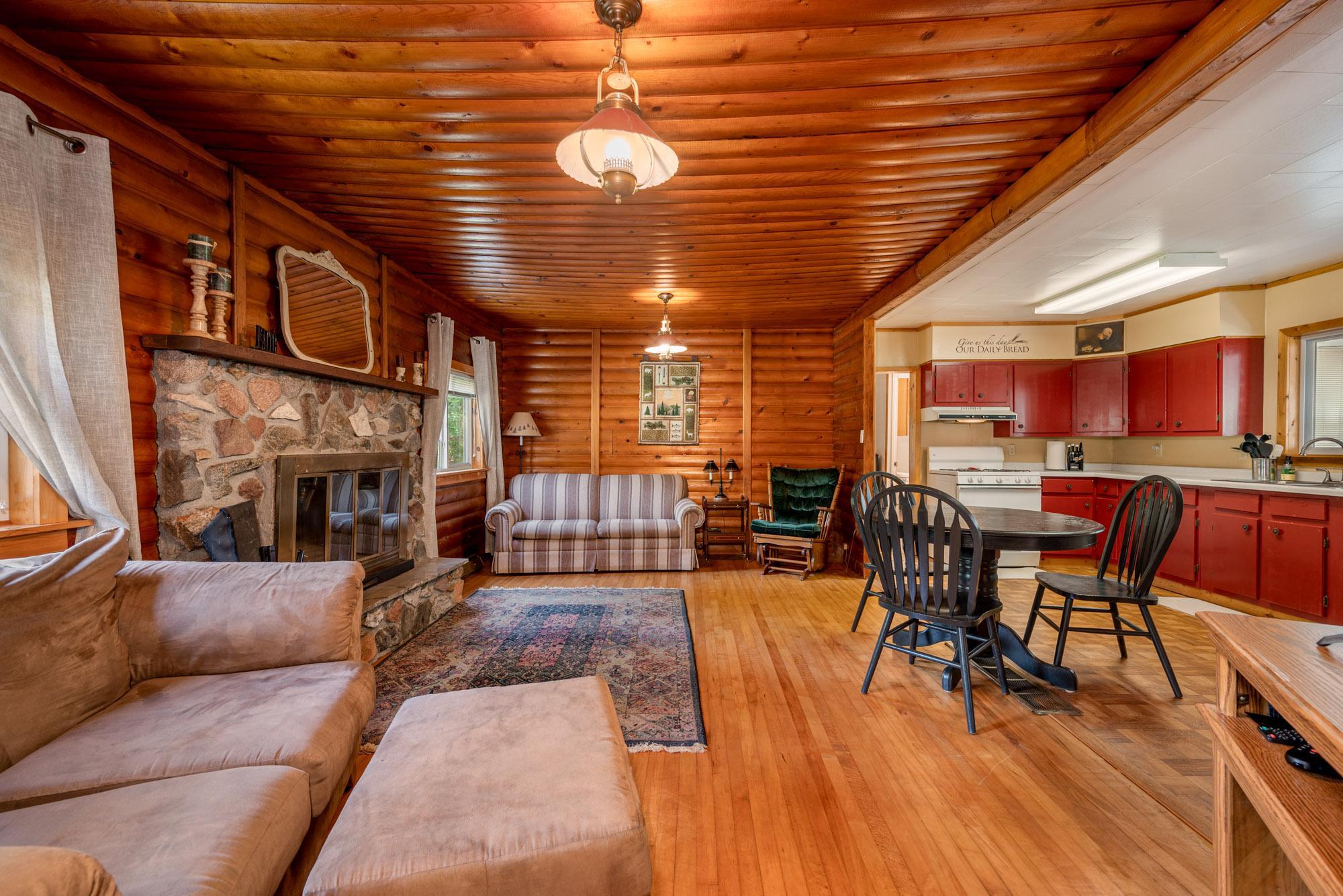 21124 Shallow Lake Road Property Photo 10