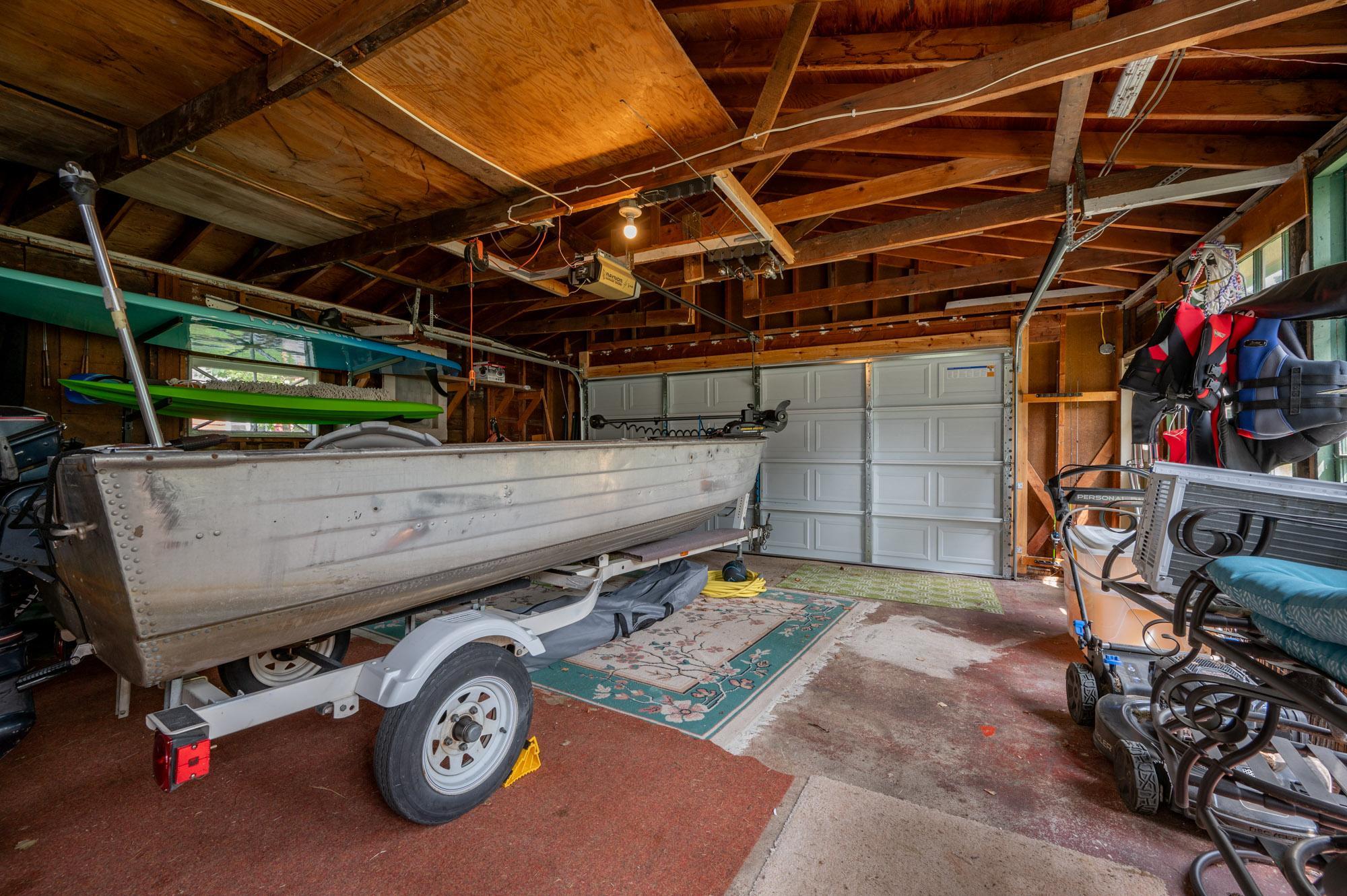 21124 Shallow Lake Road Property Photo 39