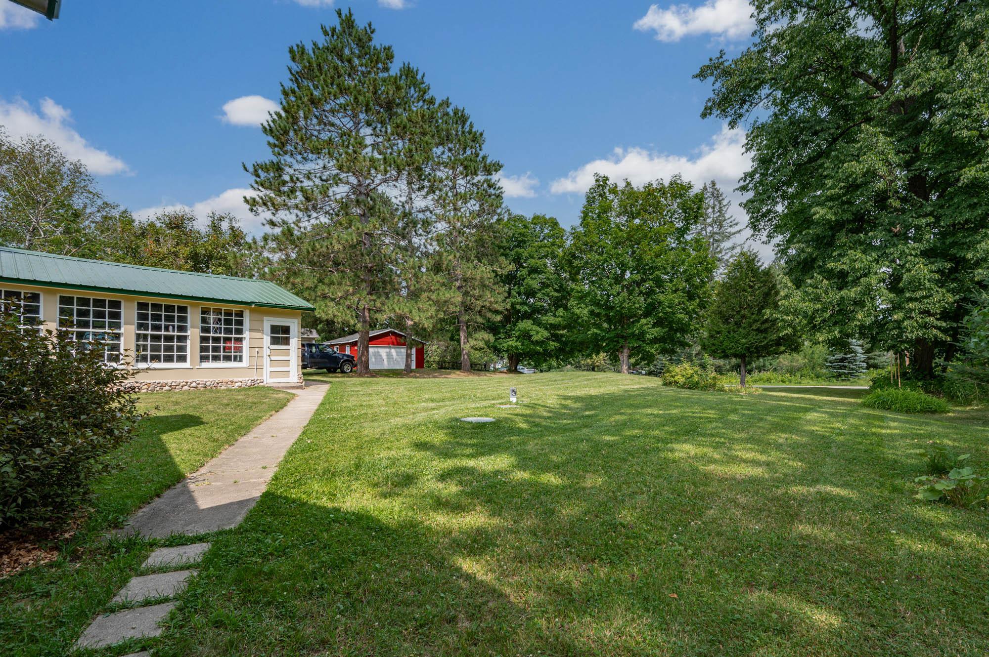 21124 Shallow Lake Road Property Photo 40