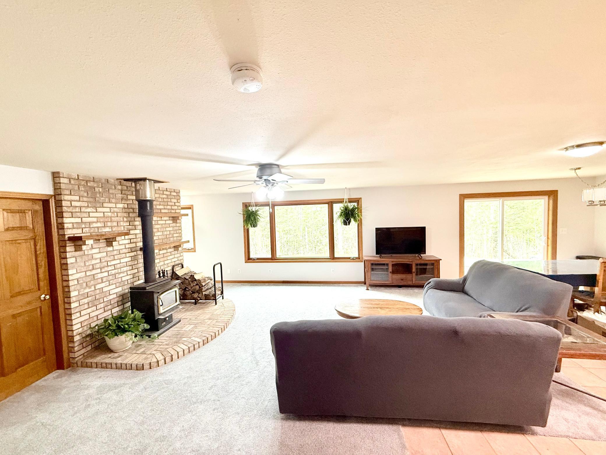 14255 Touve Road Property Photo 6