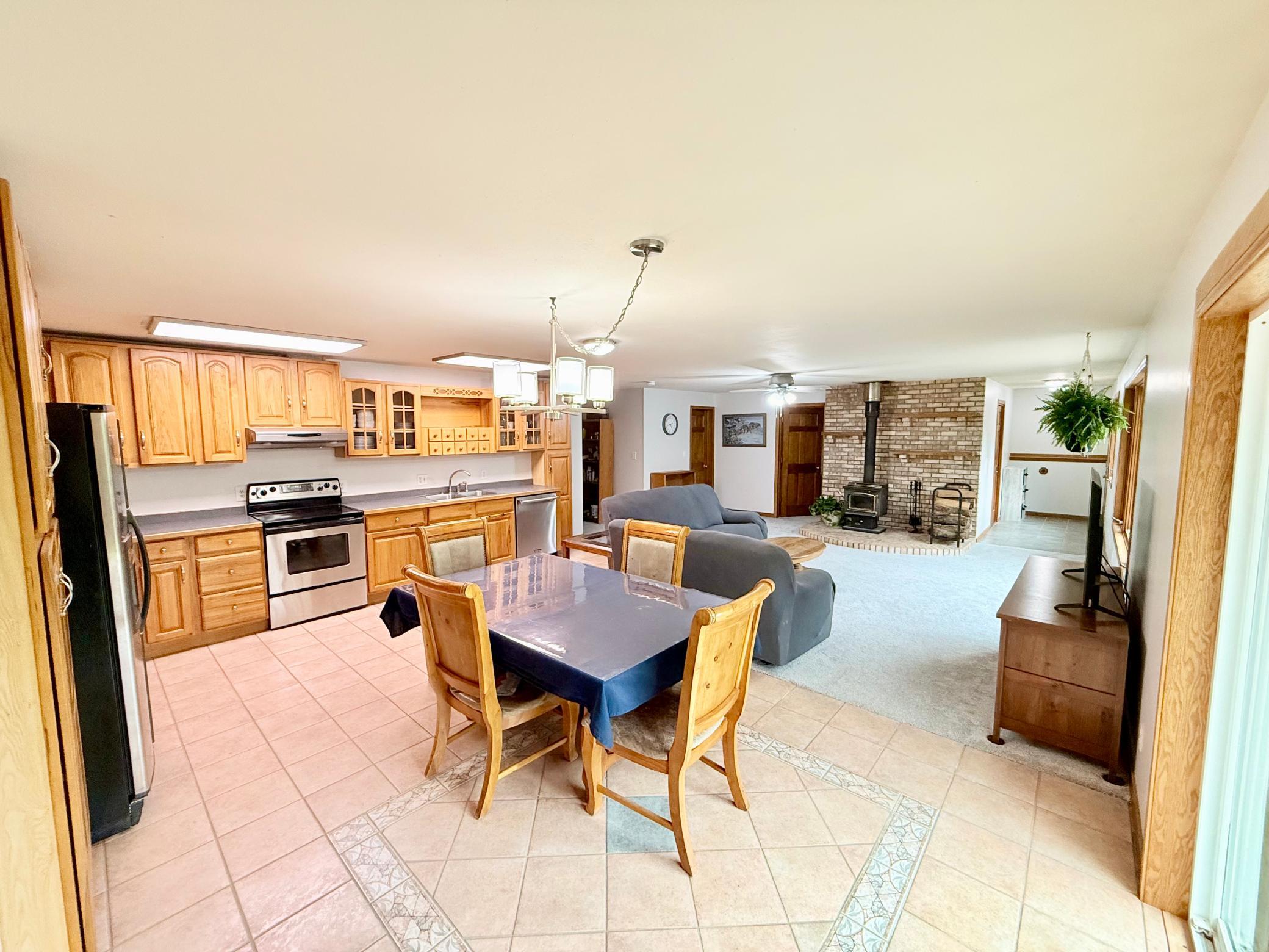 14255 Touve Road Property Photo 8