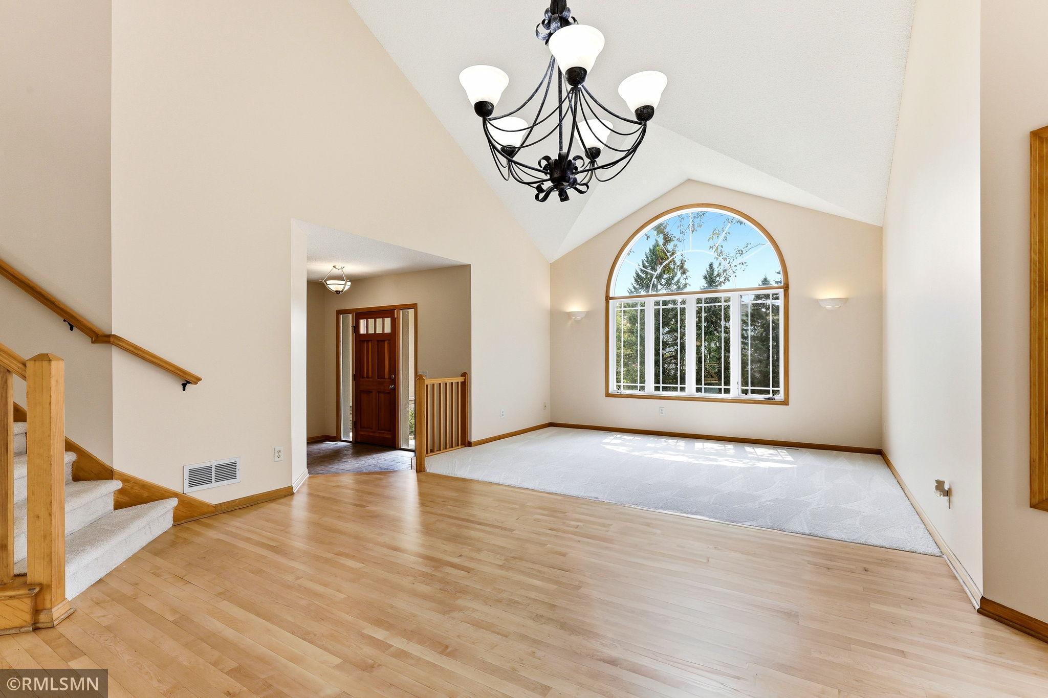 6911 Cambridge Road Property Photo 8