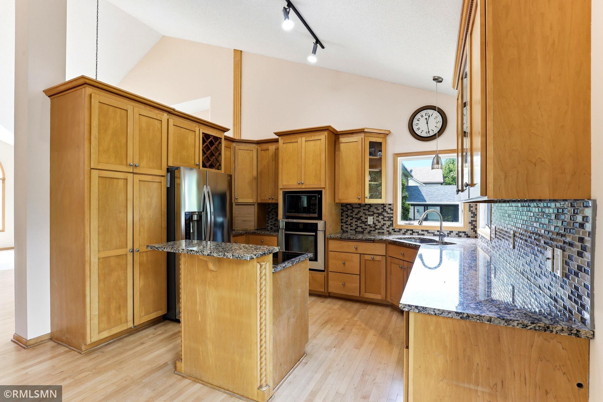 6911 Cambridge Road Property Photo 13