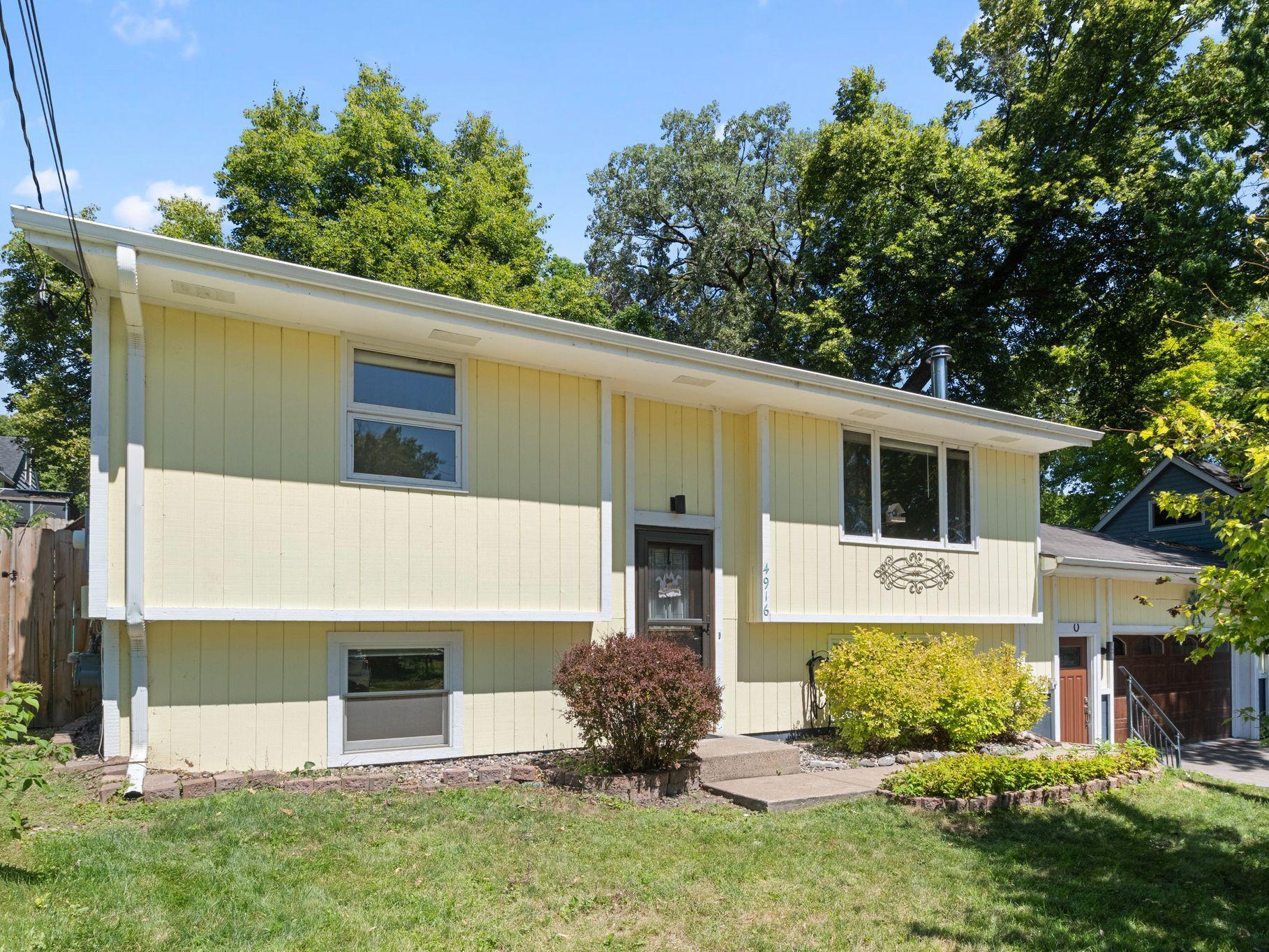 4916 Hanover Road Property Photo 2