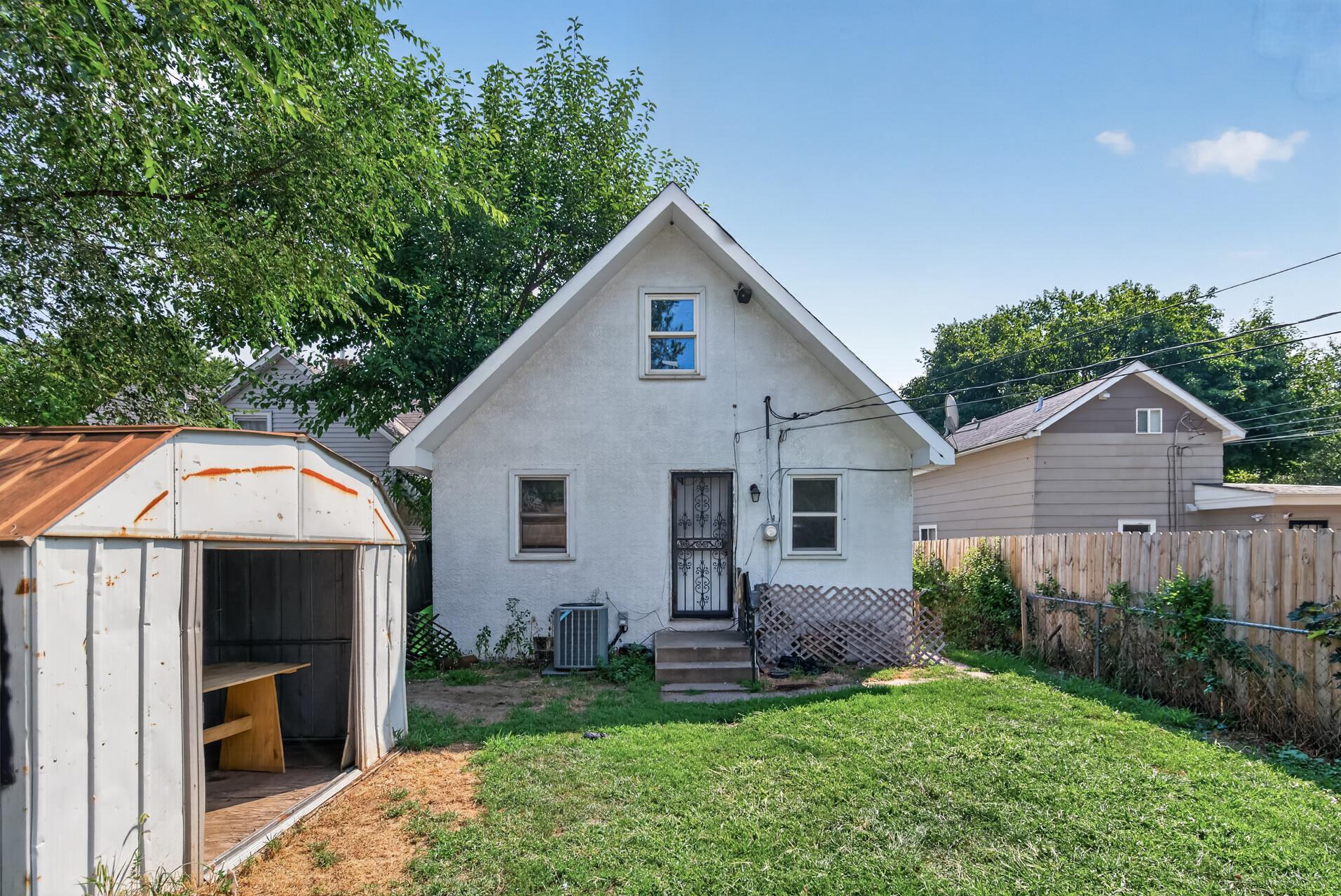5115 Camden Avenue N Property Photo 33