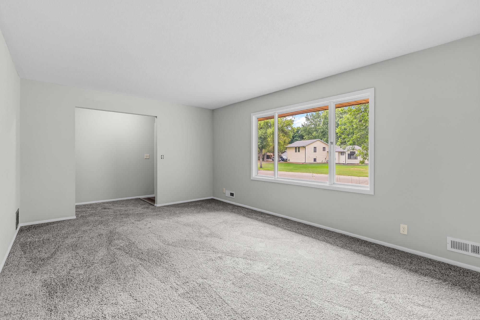 10250 Boundary Creek Terrace Property Photo 7