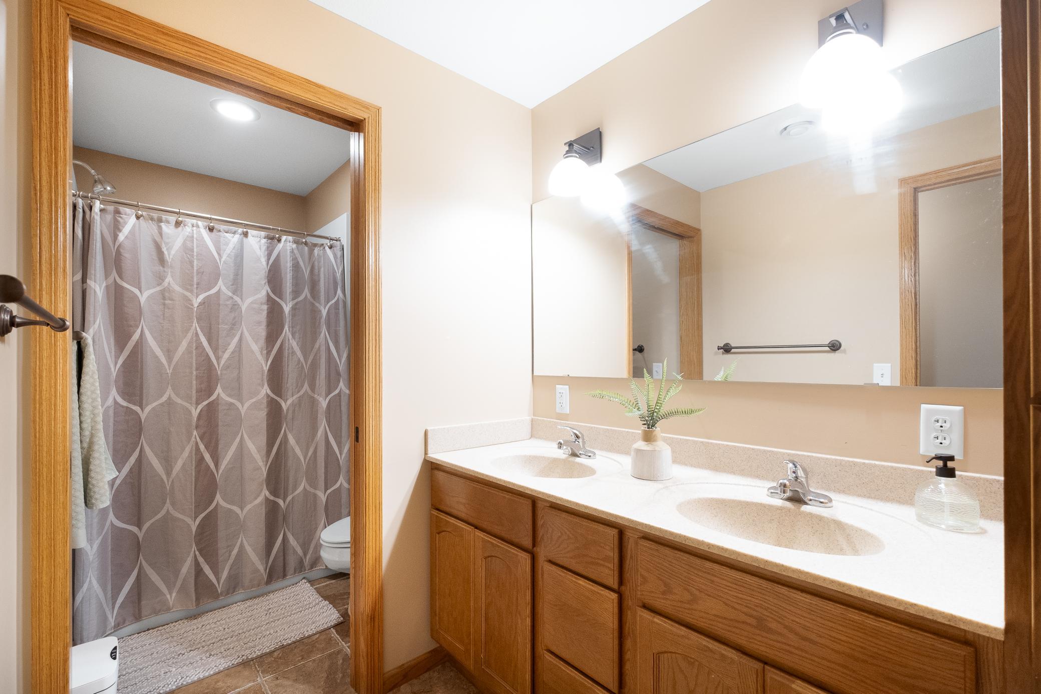 240 Grovebrook Circle Property Photo 47