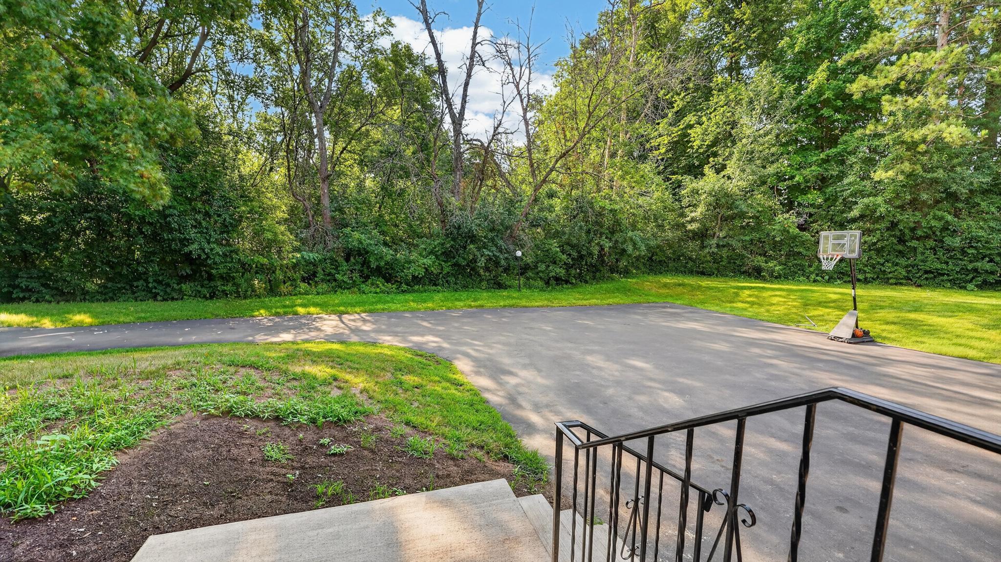 30167 Olinda Trail Property Photo 4