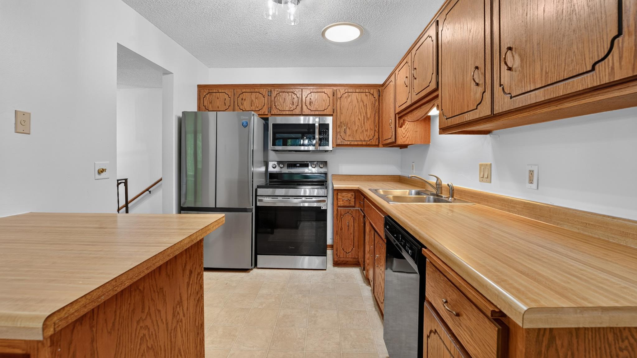 30167 Olinda Trail Property Photo 17