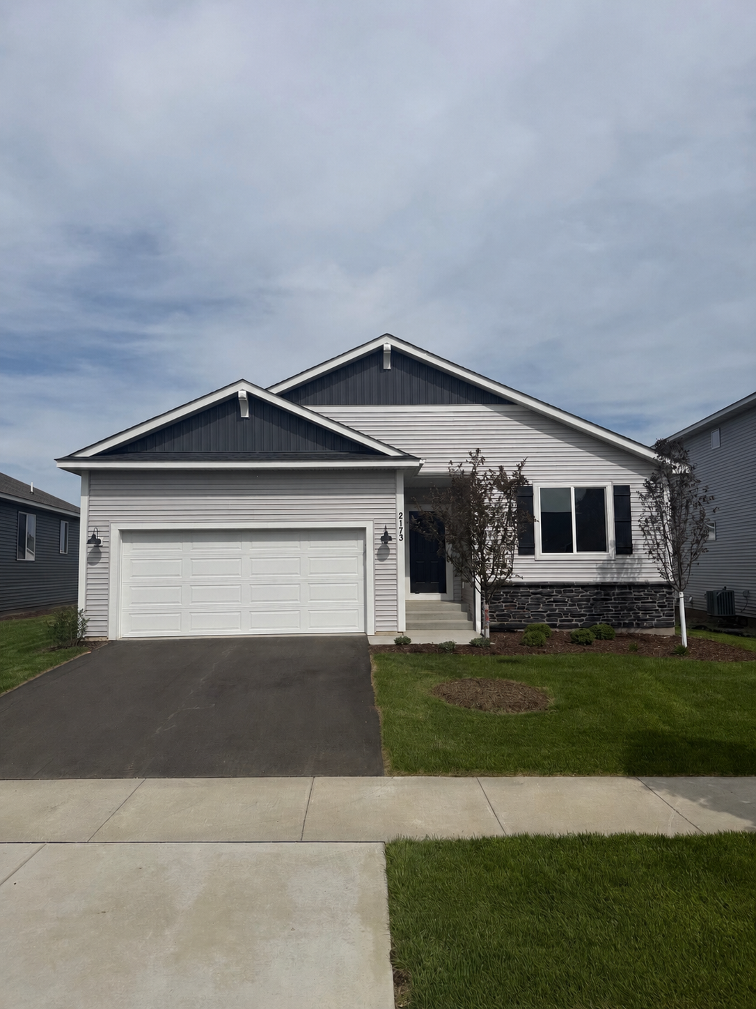 2173 Westpointe Drive