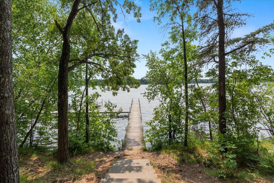 25483 Twin Leaf Circle Property Photo 4